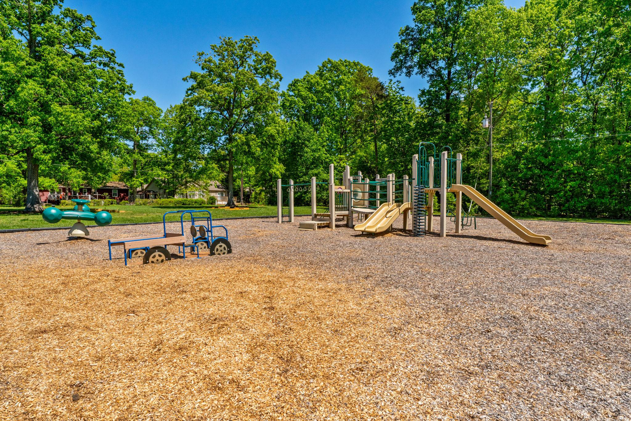 111 PATRICK HENRY CT, LOCUST GROVE, Virginia 22508, 4 Bedrooms Bedrooms, ,2 BathroomsBathrooms,Residential,111 PATRICK HENRY CT,VAOR2013946 MLS # VAOR2013946