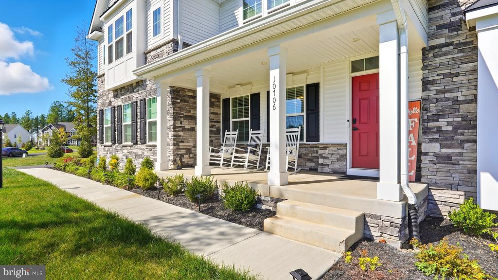 10706 GREEN LEAF RUN, SPOTSYLVANIA, Virginia 22551, 4 Bedrooms Bedrooms, ,4 BathroomsBathrooms,Residential,10706 GREEN LEAF RUN,VASP2041288 MLS # VASP2041288