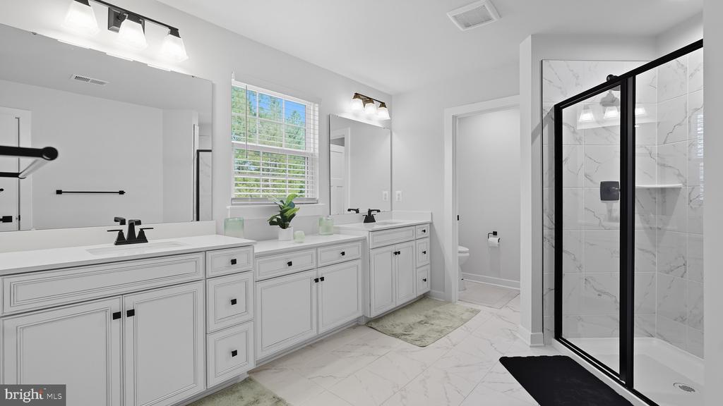 10706 GREEN LEAF RUN, SPOTSYLVANIA, Virginia 22551, 4 Bedrooms Bedrooms, ,4 BathroomsBathrooms,Residential,10706 GREEN LEAF RUN,VASP2041288 MLS # VASP2041288