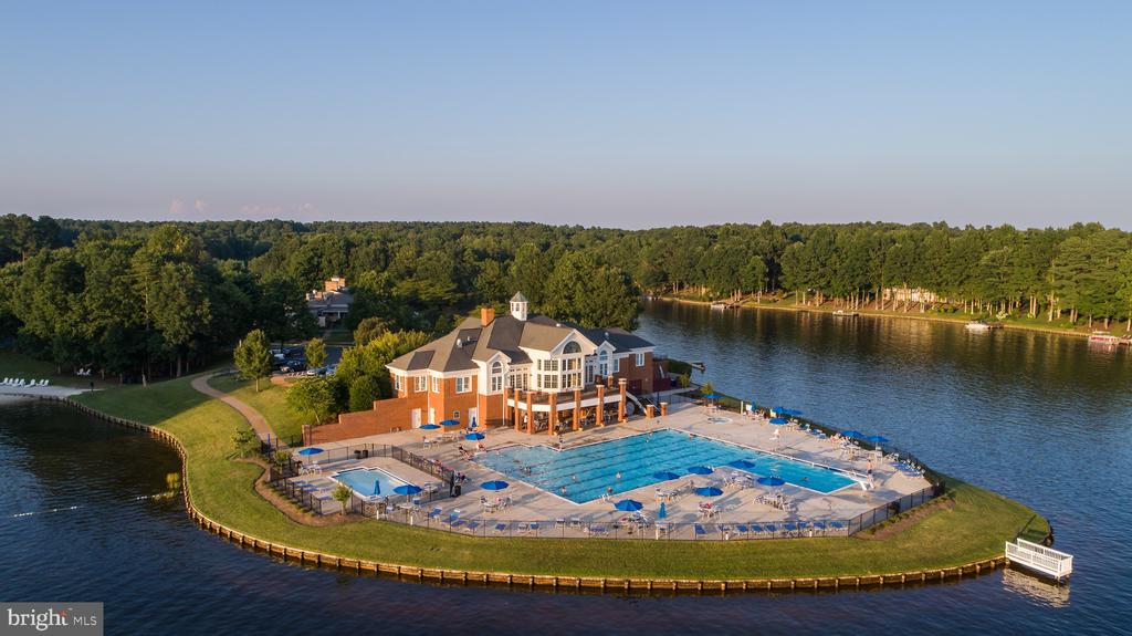 10706 GREEN LEAF RUN, SPOTSYLVANIA, Virginia 22551, 4 Bedrooms Bedrooms, ,4 BathroomsBathrooms,Residential,10706 GREEN LEAF RUN,VASP2041288 MLS # VASP2041288