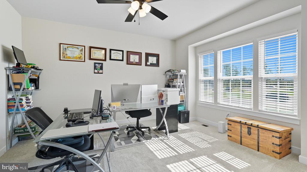 10706 GREEN LEAF RUN, SPOTSYLVANIA, Virginia 22551, 4 Bedrooms Bedrooms, ,4 BathroomsBathrooms,Residential,10706 GREEN LEAF RUN,VASP2041288 MLS # VASP2041288