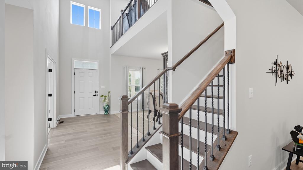 10706 GREEN LEAF RUN, SPOTSYLVANIA, Virginia 22551, 4 Bedrooms Bedrooms, ,4 BathroomsBathrooms,Residential,10706 GREEN LEAF RUN,VASP2041288 MLS # VASP2041288