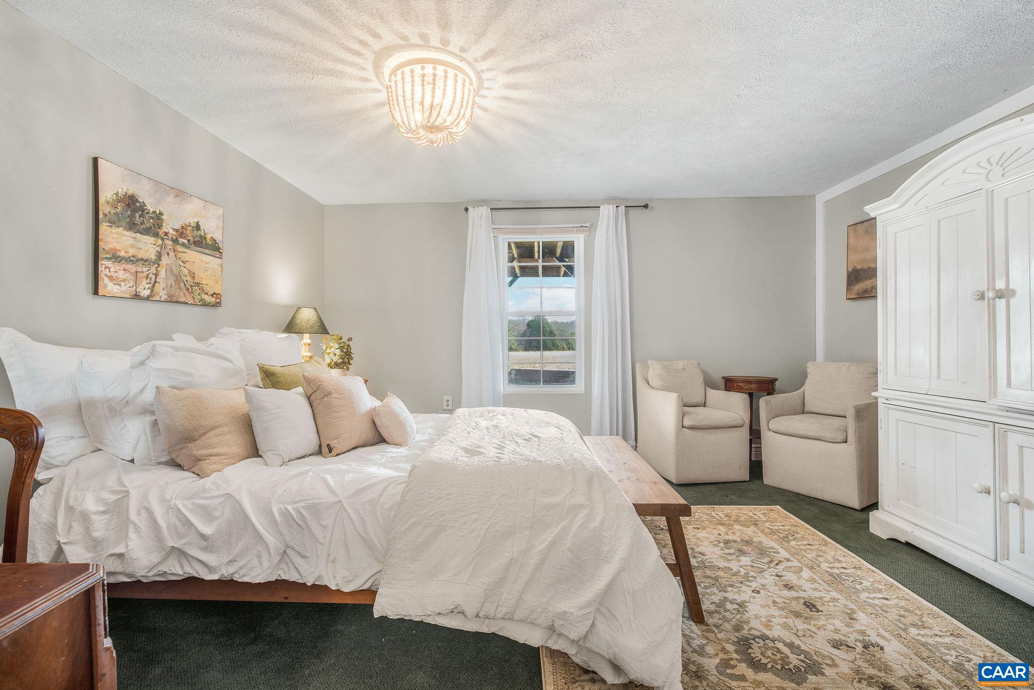 23 LOOKAWAY HILLS DR, AFTON, Virginia 22920, 5 Bedrooms Bedrooms, ,3 BathroomsBathrooms,Residential,23 LOOKAWAY HILLS DR,674039 MLS # 674039