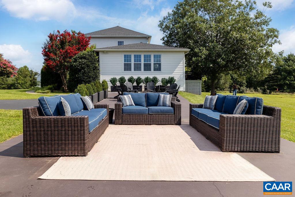 23 LOOKAWAY HILLS DR, AFTON, Virginia 22920, 5 Bedrooms Bedrooms, ,3 BathroomsBathrooms,Residential,23 LOOKAWAY HILLS DR,674039 MLS # 674039