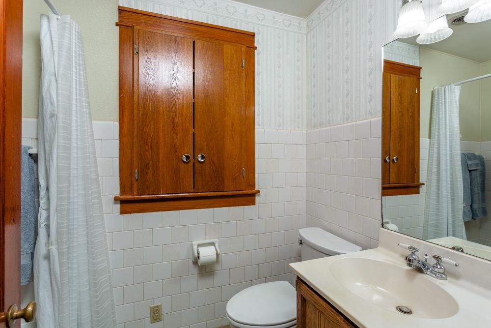 8635 NORTH VALLEY PIKE, ROCKINGHAM, Virginia 22802, 3 Bedrooms Bedrooms, ,1 BathroomBathrooms,Residential,8635 NORTH VALLEY PIKE,674908 MLS # 674908