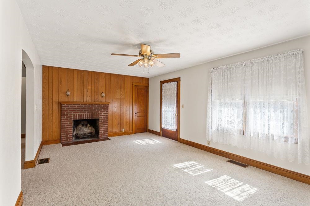 8635 NORTH VALLEY PIKE, ROCKINGHAM, Virginia 22802, 3 Bedrooms Bedrooms, ,1 BathroomBathrooms,Residential,8635 NORTH VALLEY PIKE,674908 MLS # 674908