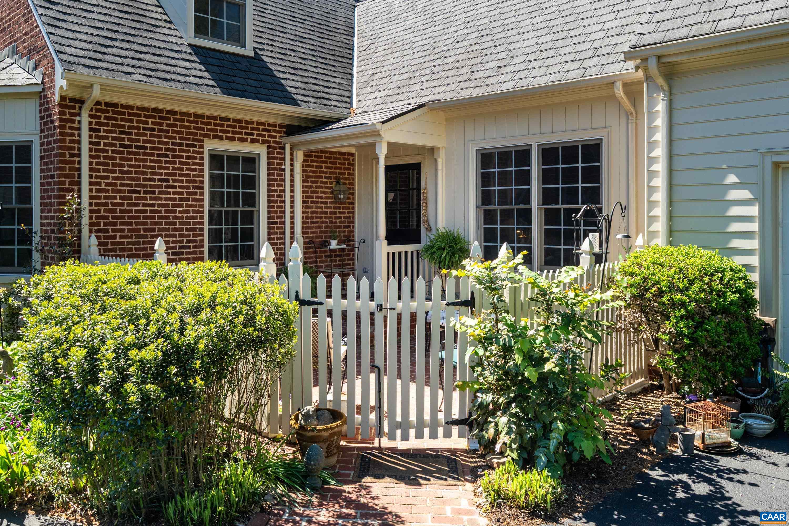 1126 MARION DR, CHARLOTTESVILLE, Virginia 22903, 3 Bedrooms Bedrooms, ,2 BathroomsBathrooms,Residential,Ednam,1126 MARION DR,676081 MLS # 676081