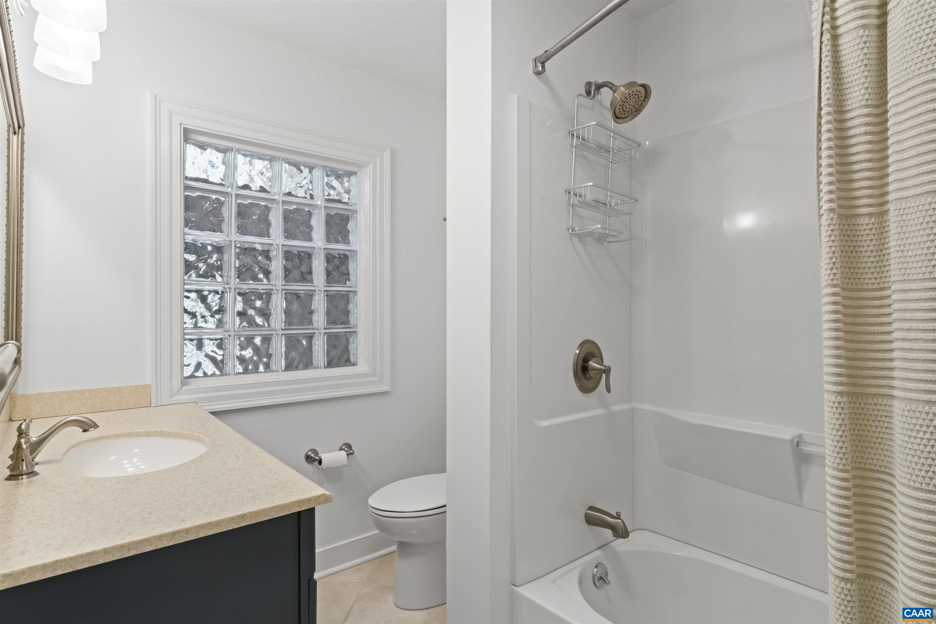 102 WESTMINSTER RD, CHARLOTTESVILLE, Virginia 22901, 5 Bedrooms Bedrooms, ,3 BathroomsBathrooms,Residential,102 WESTMINSTER RD,676109 MLS # 676109