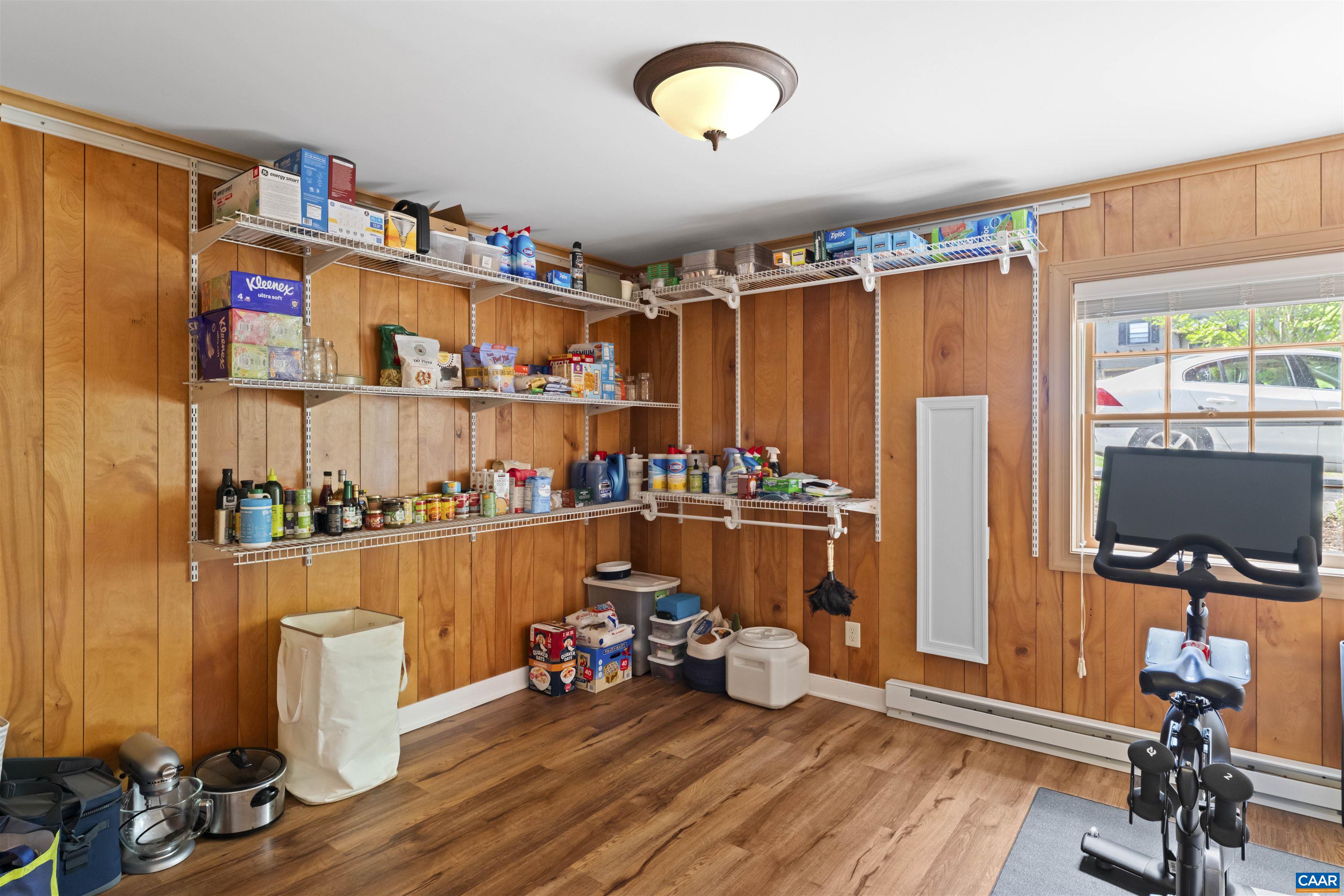 102 WESTMINSTER RD, CHARLOTTESVILLE, Virginia 22901, 5 Bedrooms Bedrooms, ,3 BathroomsBathrooms,Residential,102 WESTMINSTER RD,676109 MLS # 676109