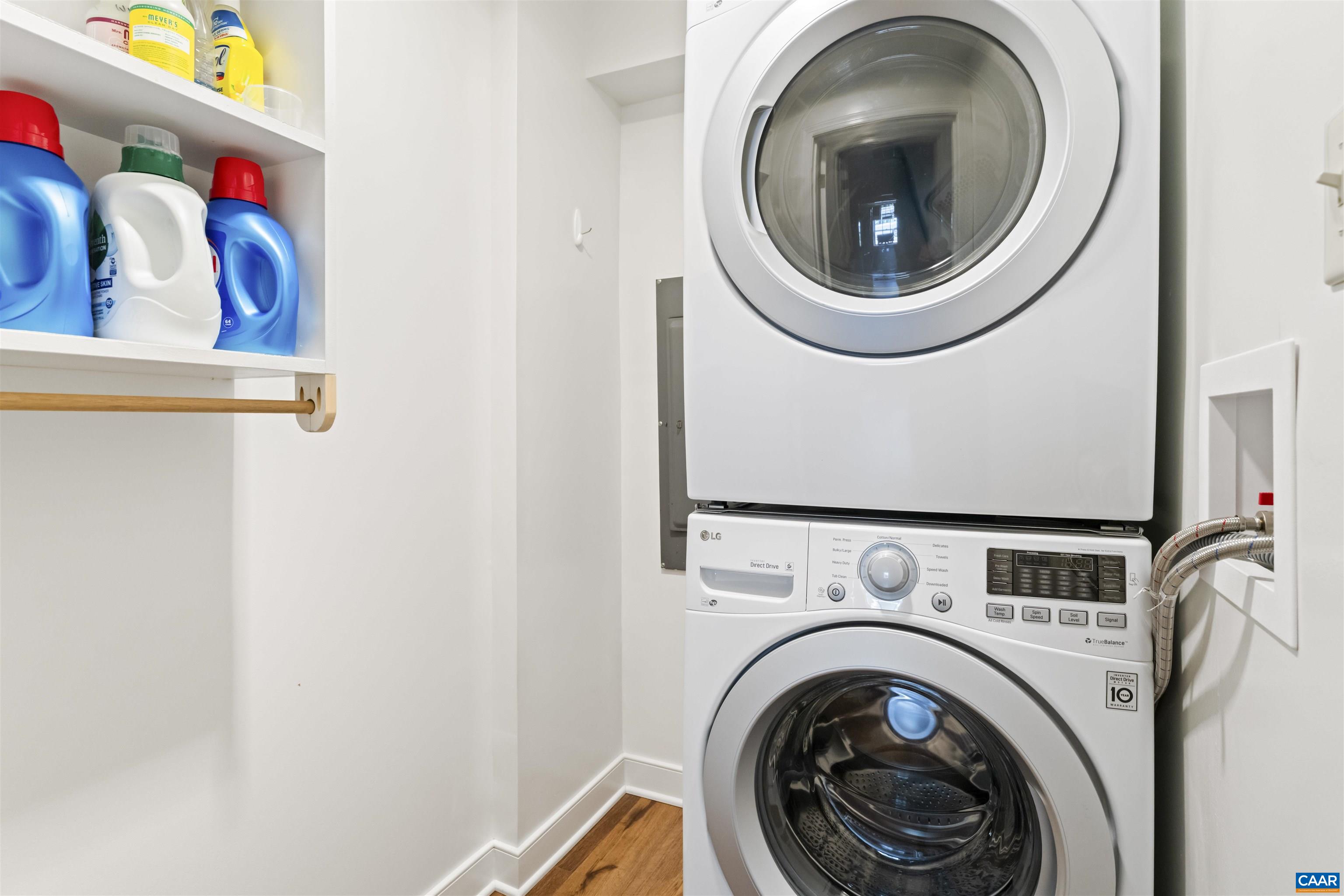 102 WESTMINSTER RD, CHARLOTTESVILLE, Virginia 22901, 5 Bedrooms Bedrooms, ,3 BathroomsBathrooms,Residential,102 WESTMINSTER RD,676109 MLS # 676109