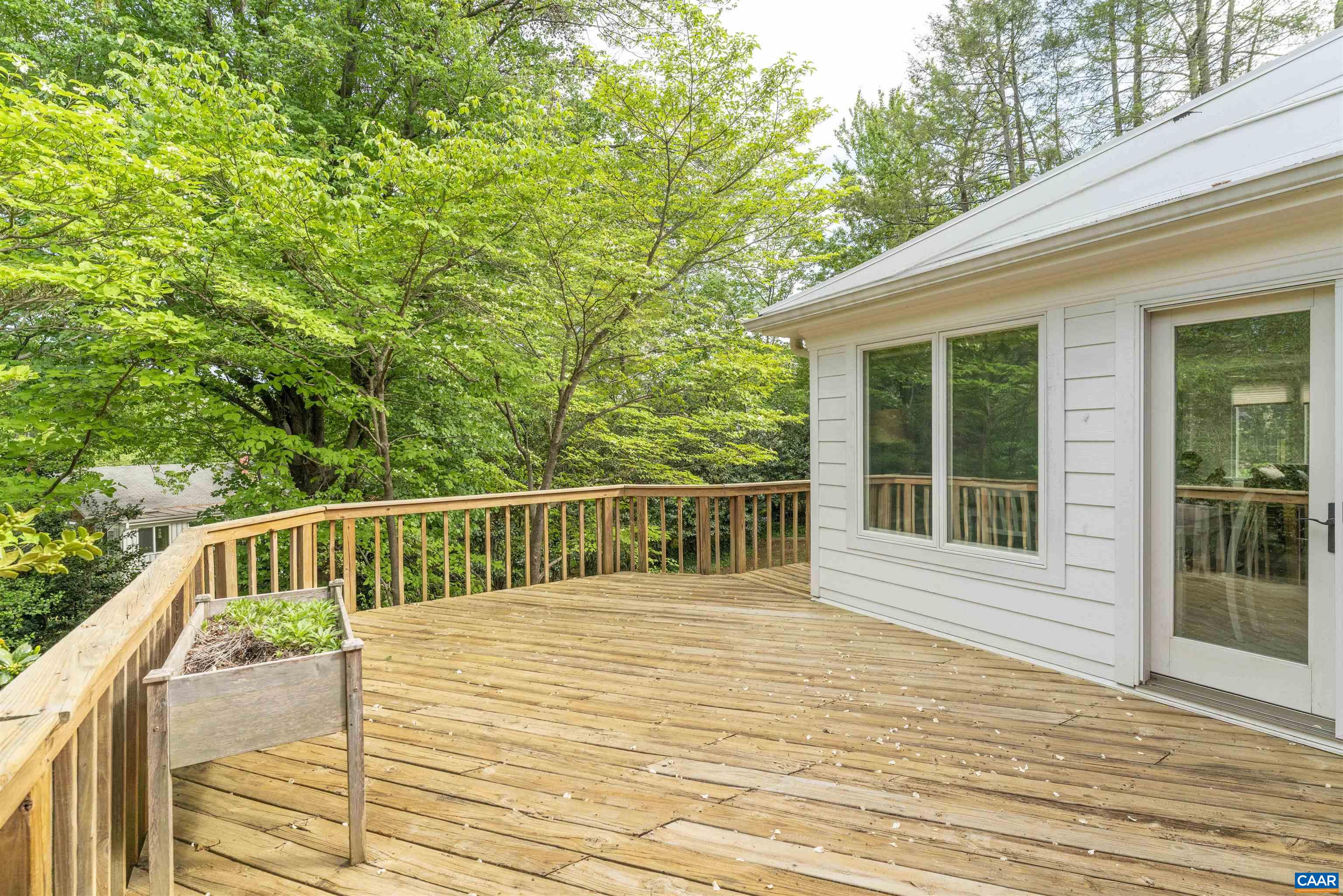 102 WESTMINSTER RD, CHARLOTTESVILLE, Virginia 22901, 5 Bedrooms Bedrooms, ,3 BathroomsBathrooms,Residential,102 WESTMINSTER RD,676109 MLS # 676109