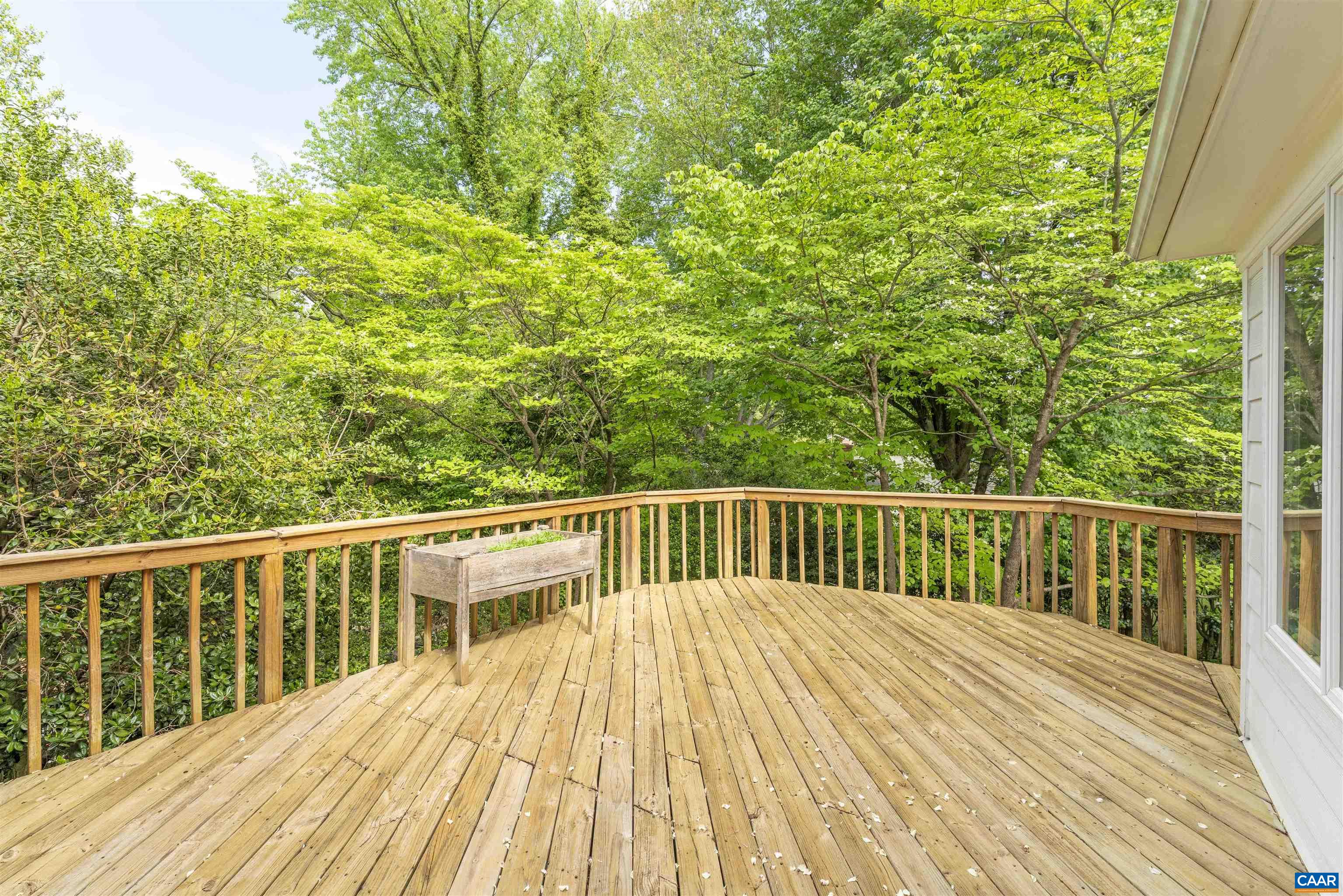 102 WESTMINSTER RD, CHARLOTTESVILLE, Virginia 22901, 5 Bedrooms Bedrooms, ,3 BathroomsBathrooms,Residential,102 WESTMINSTER RD,676109 MLS # 676109