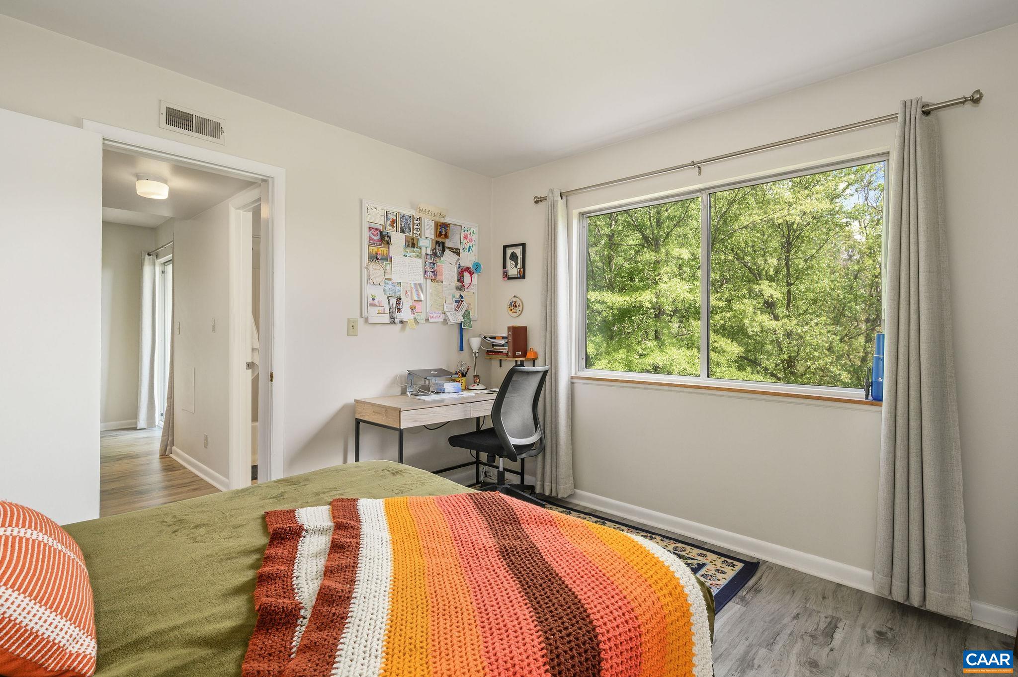 1243 CEDARS CT, CHARLOTTESVILLE, Virginia 22903, 1 Bedroom Bedrooms, ,1 BathroomBathrooms,Residential,1243 CEDARS CT,676151 MLS # 676151