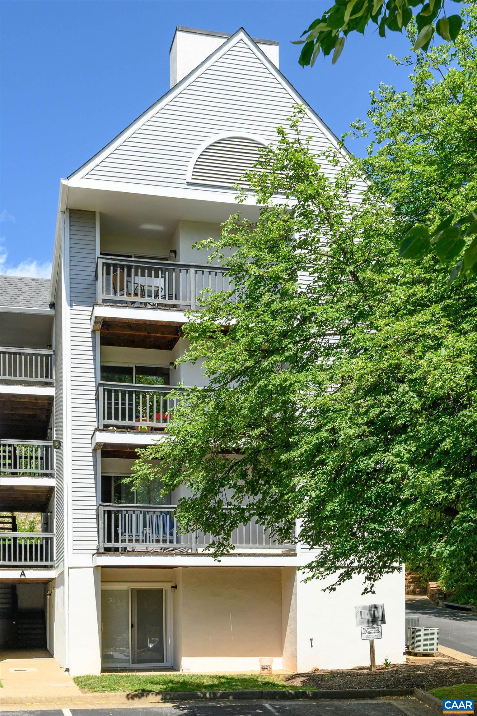 1243 CEDARS CT, CHARLOTTESVILLE, Virginia 22903, 1 Bedroom Bedrooms, ,1 BathroomBathrooms,Residential,1243 CEDARS CT,676151 MLS # 676151