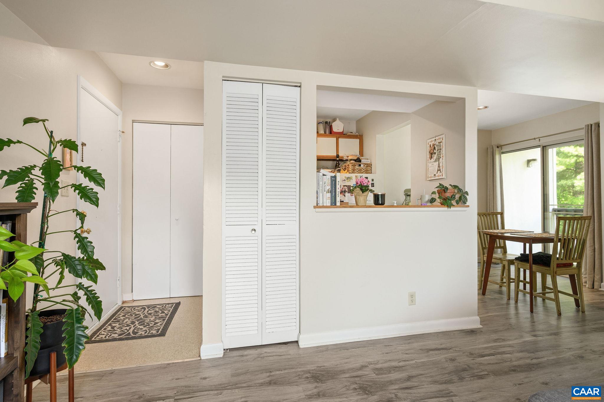 1243 CEDARS CT, CHARLOTTESVILLE, Virginia 22903, 1 Bedroom Bedrooms, ,1 BathroomBathrooms,Residential,1243 CEDARS CT,676151 MLS # 676151