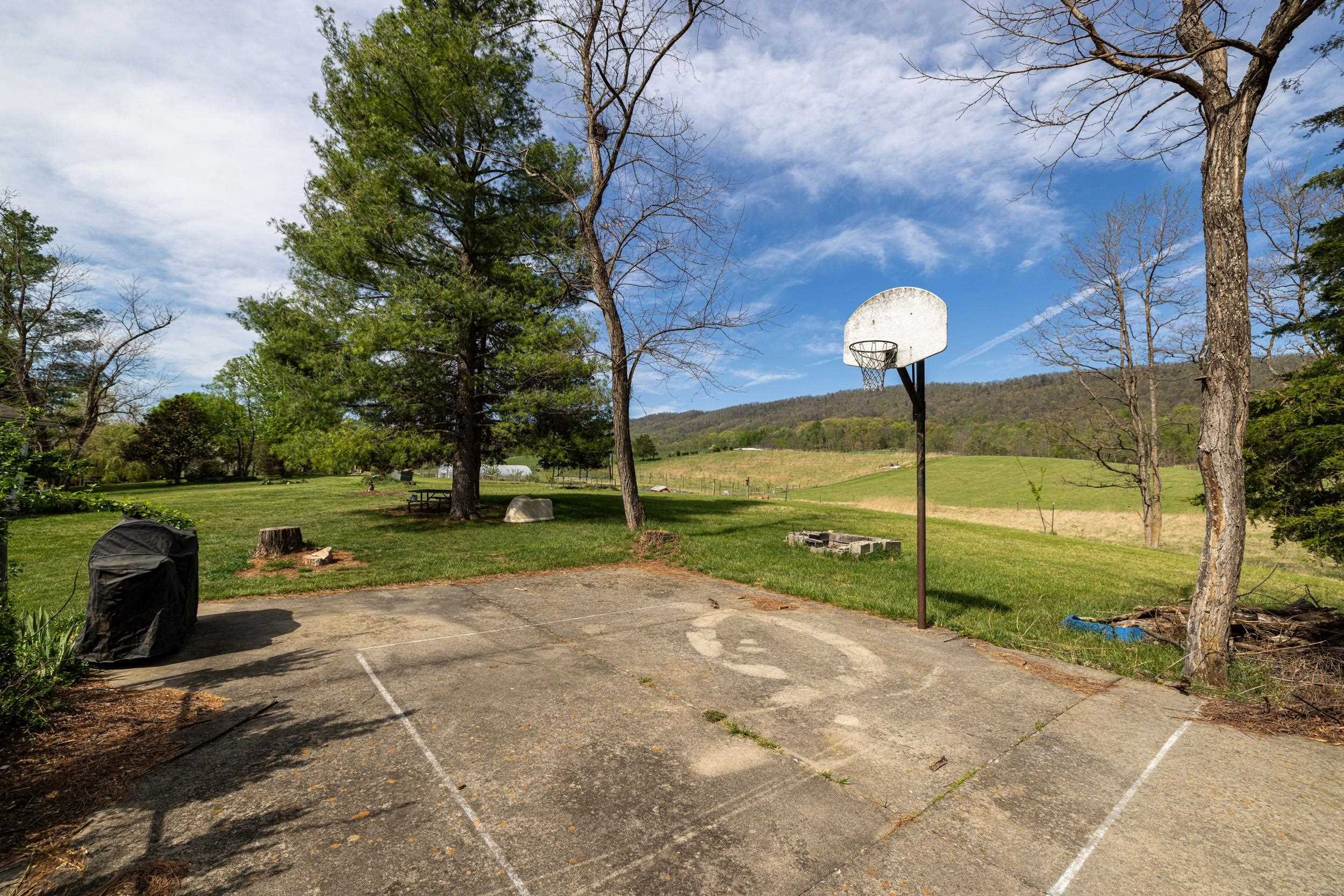 11159 MORNING VIEW RD, SINGERS GLEN, Virginia 22850, 3 Bedrooms Bedrooms, ,2 BathroomsBathrooms,Residential,11159 MORNING VIEW RD,676219 MLS # 676219