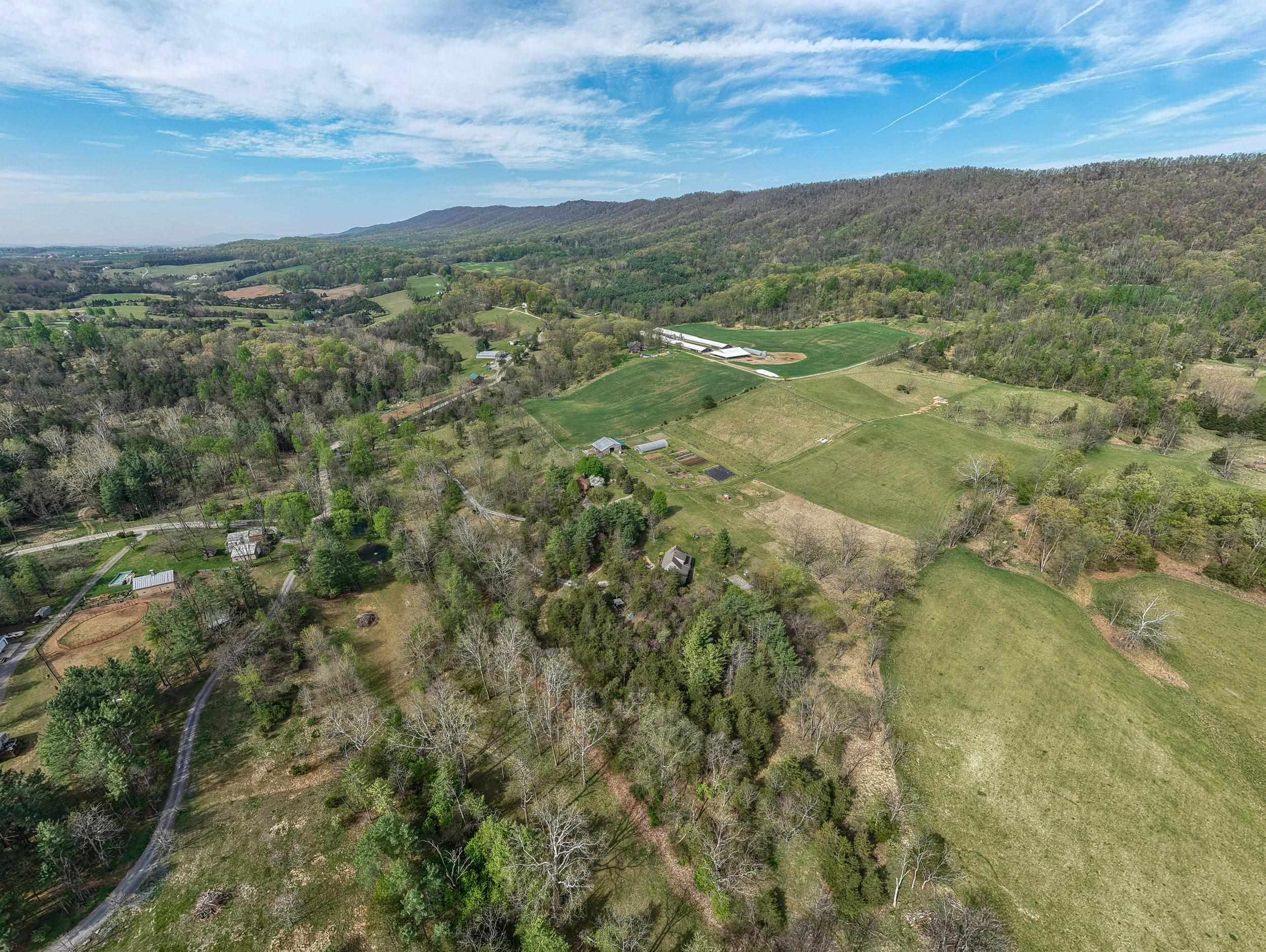 11159 MORNING VIEW RD, SINGERS GLEN, Virginia 22850, 3 Bedrooms Bedrooms, ,2 BathroomsBathrooms,Residential,11159 MORNING VIEW RD,676219 MLS # 676219