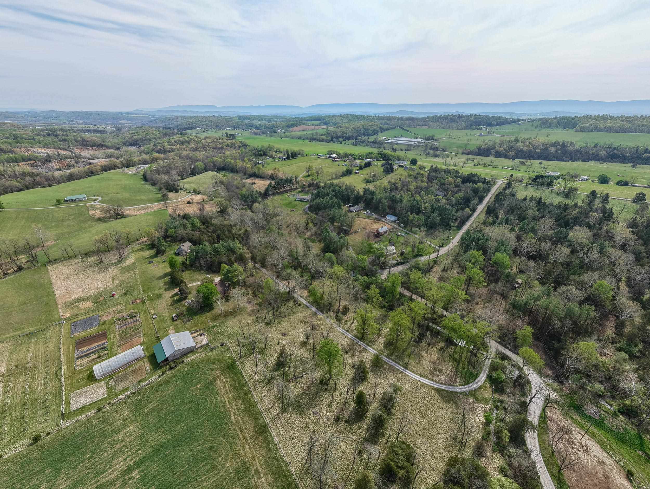 11159 MORNING VIEW RD, SINGERS GLEN, Virginia 22850, 3 Bedrooms Bedrooms, ,2 BathroomsBathrooms,Residential,11159 MORNING VIEW RD,676219 MLS # 676219