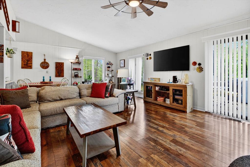 1401 LADD RD, WAYNESBORO, Virginia 22980, 3 Bedrooms Bedrooms, ,2 BathroomsBathrooms,Residential,1401 LADD RD,676222 MLS # 676222