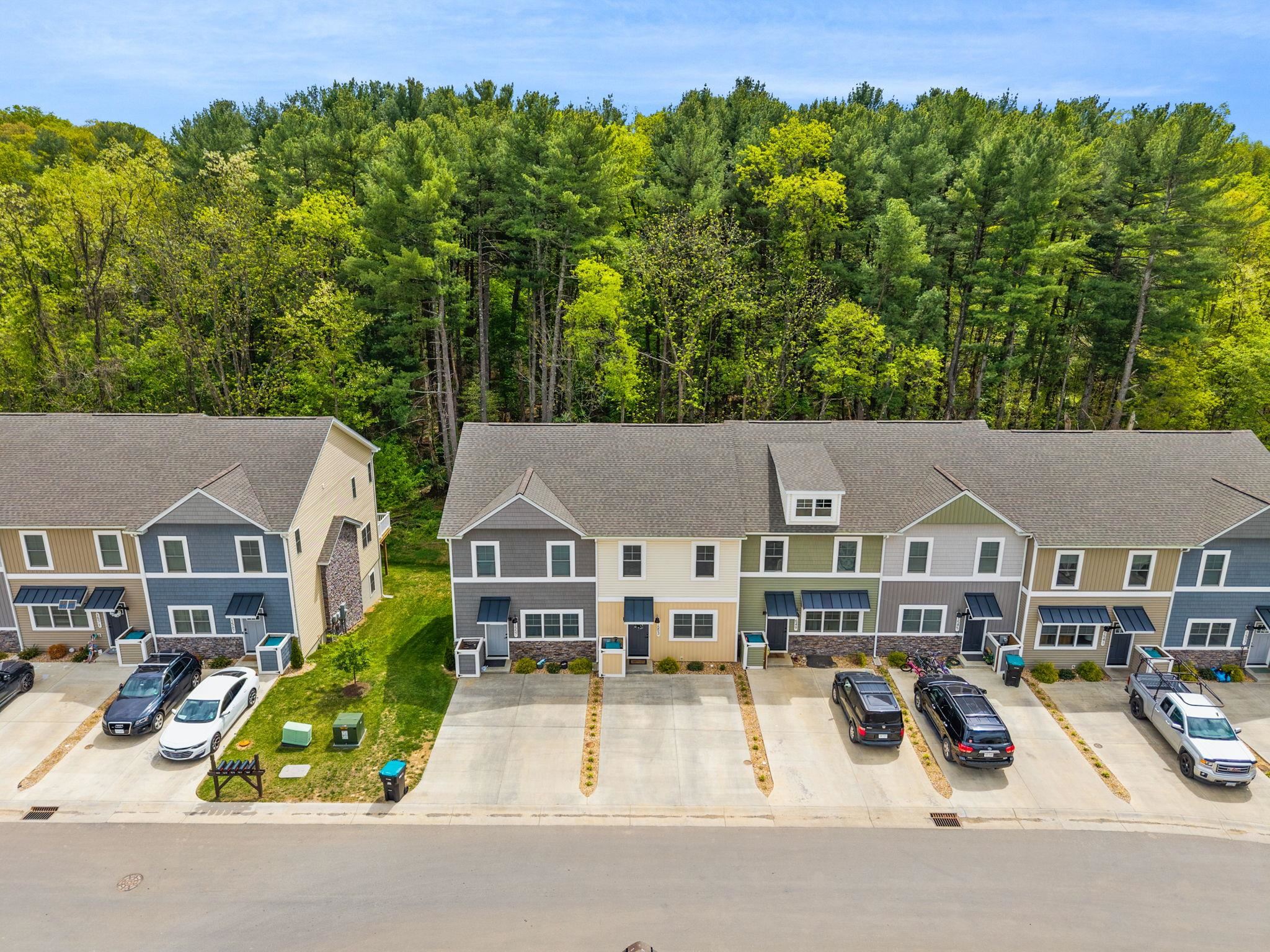 1553 PALOMINO TRL, ROCKINGHAM, Virginia 22801, 4 Bedrooms Bedrooms, ,3 BathroomsBathrooms,Residential,1553 PALOMINO TRL,676223 MLS # 676223