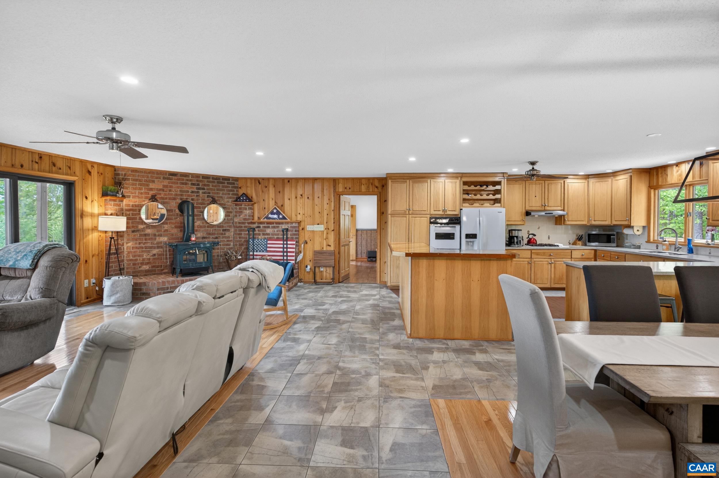 141 CRADON HILL LN, AMHERST, Virginia 24521, 3 Bedrooms Bedrooms, ,3 BathroomsBathrooms,Residential,141 CRADON HILL LN,676224 MLS # 676224