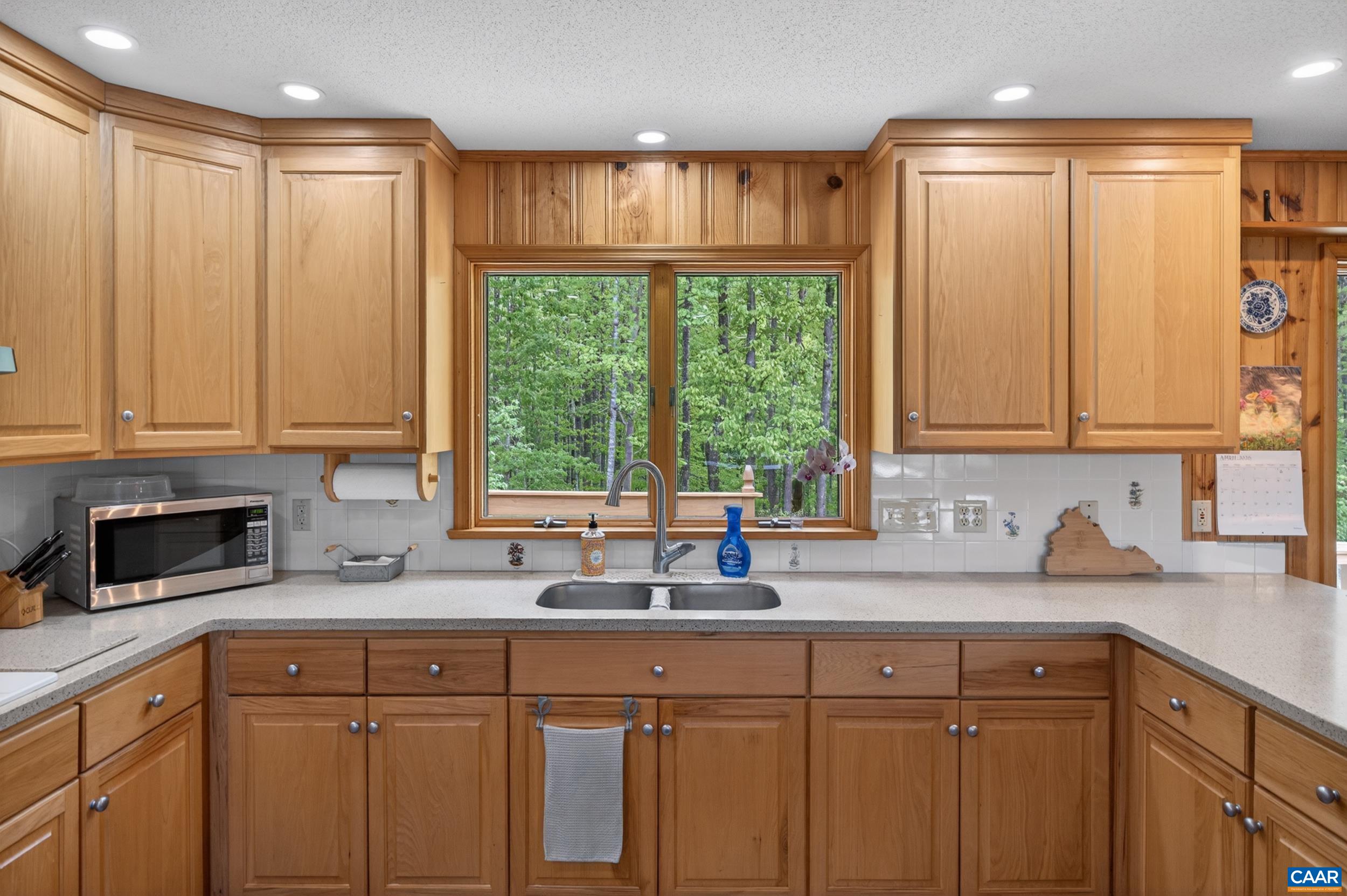 141 CRADON HILL LN, AMHERST, Virginia 24521, 3 Bedrooms Bedrooms, ,3 BathroomsBathrooms,Residential,141 CRADON HILL LN,676224 MLS # 676224