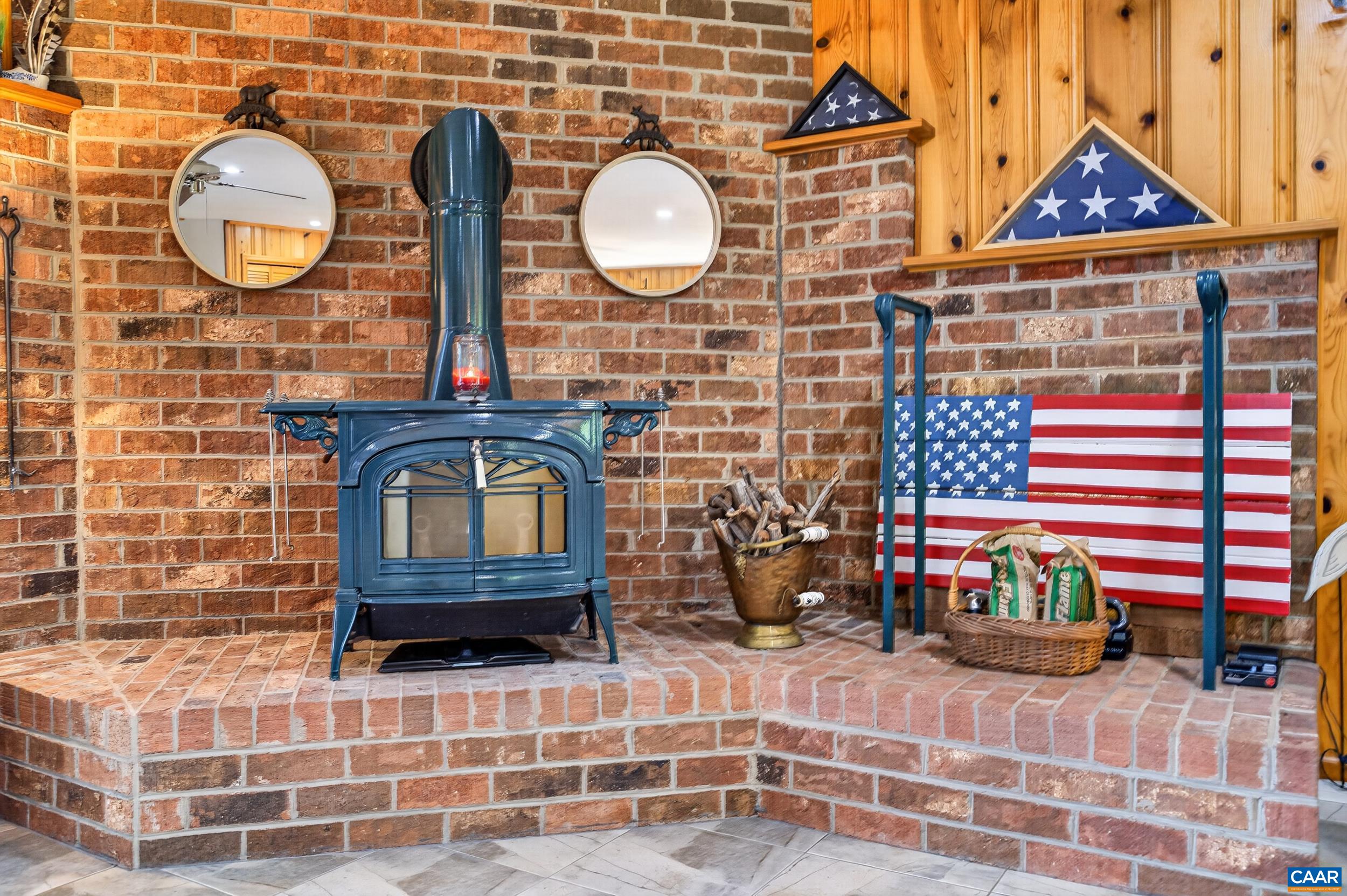 141 CRADON HILL LN, AMHERST, Virginia 24521, 3 Bedrooms Bedrooms, ,3 BathroomsBathrooms,Residential,141 CRADON HILL LN,676224 MLS # 676224