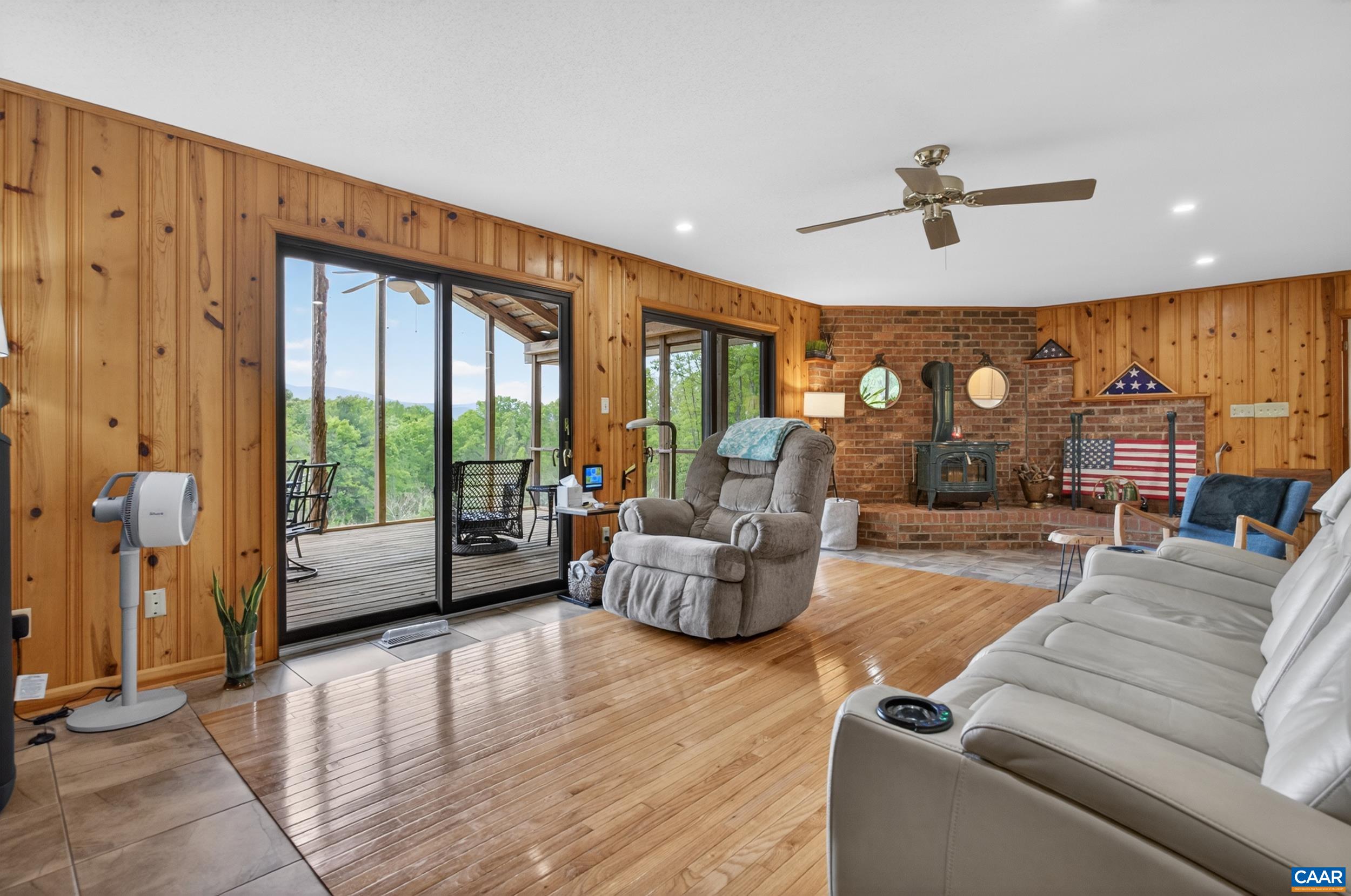 141 CRADON HILL LN, AMHERST, Virginia 24521, 3 Bedrooms Bedrooms, ,3 BathroomsBathrooms,Residential,141 CRADON HILL LN,676224 MLS # 676224