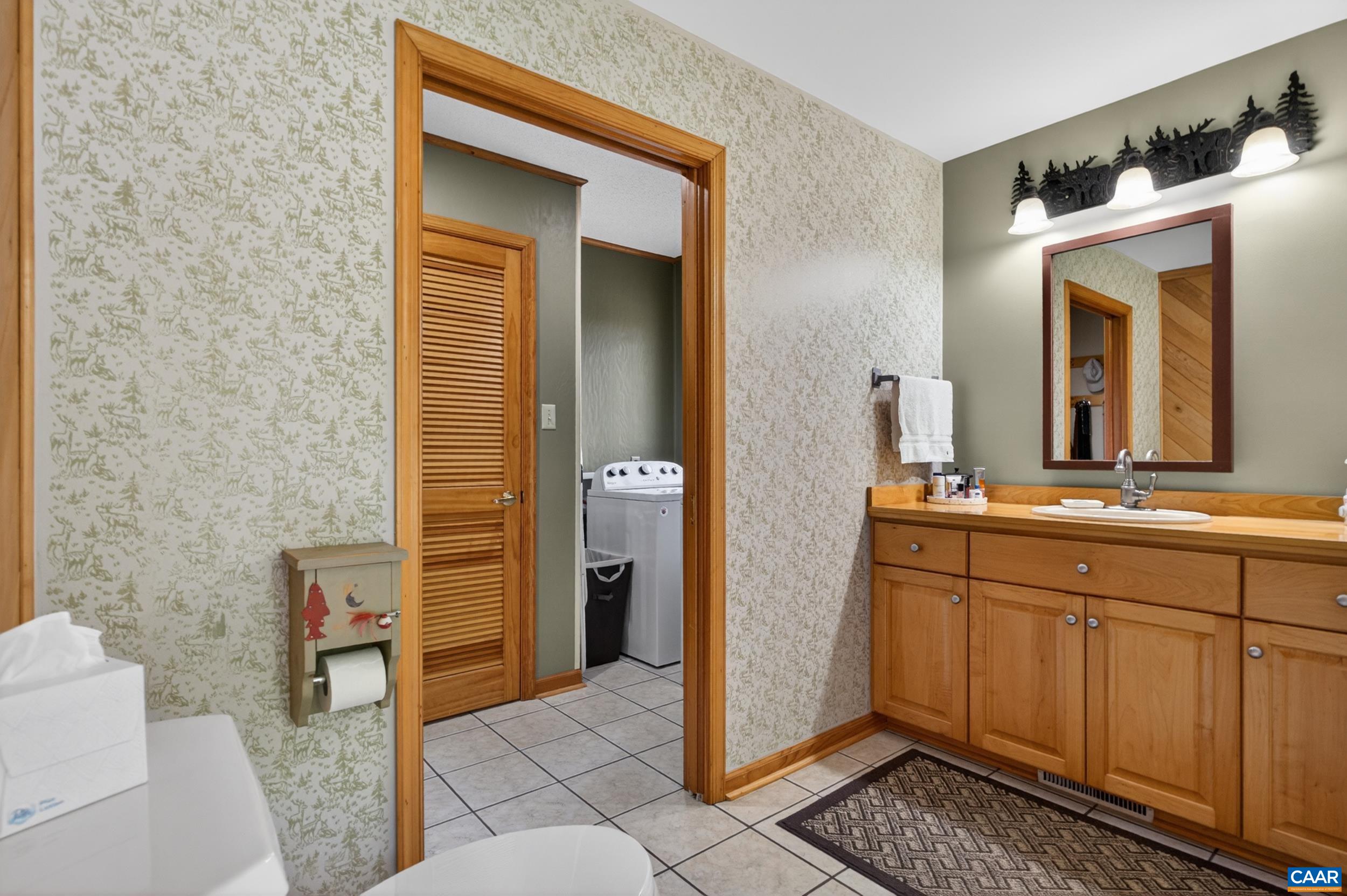 141 CRADON HILL LN, AMHERST, Virginia 24521, 3 Bedrooms Bedrooms, ,3 BathroomsBathrooms,Residential,141 CRADON HILL LN,676224 MLS # 676224