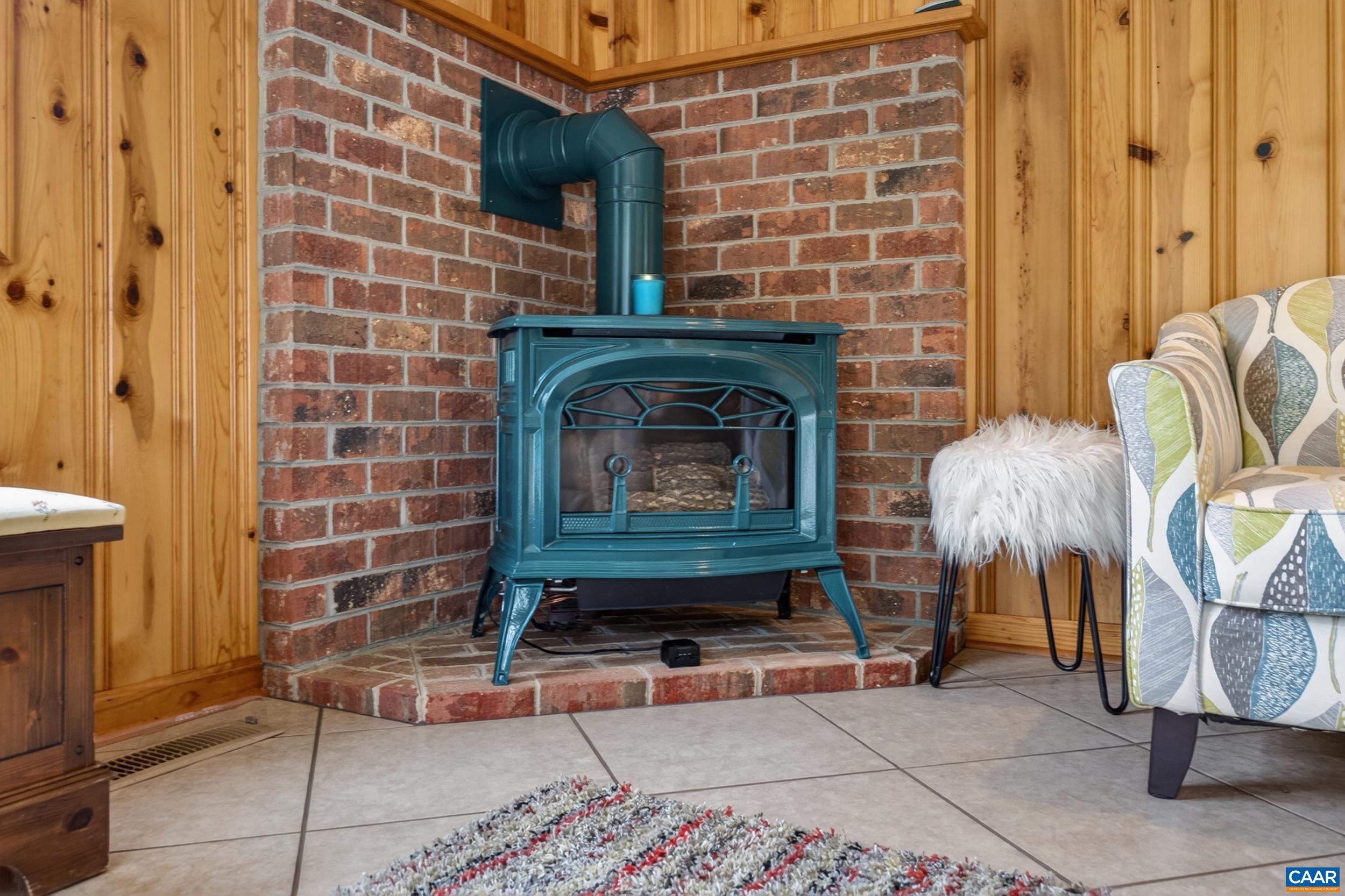 141 CRADON HILL LN, AMHERST, Virginia 24521, 3 Bedrooms Bedrooms, ,3 BathroomsBathrooms,Residential,141 CRADON HILL LN,676224 MLS # 676224