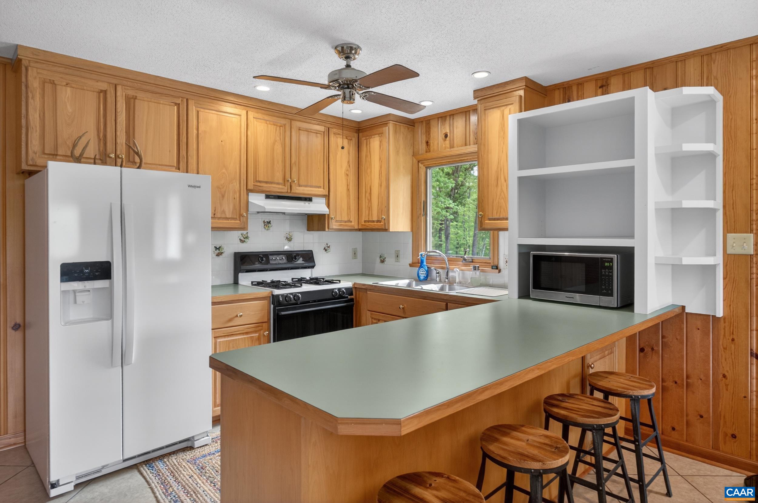 141 CRADON HILL LN, AMHERST, Virginia 24521, 3 Bedrooms Bedrooms, ,3 BathroomsBathrooms,Residential,141 CRADON HILL LN,676224 MLS # 676224