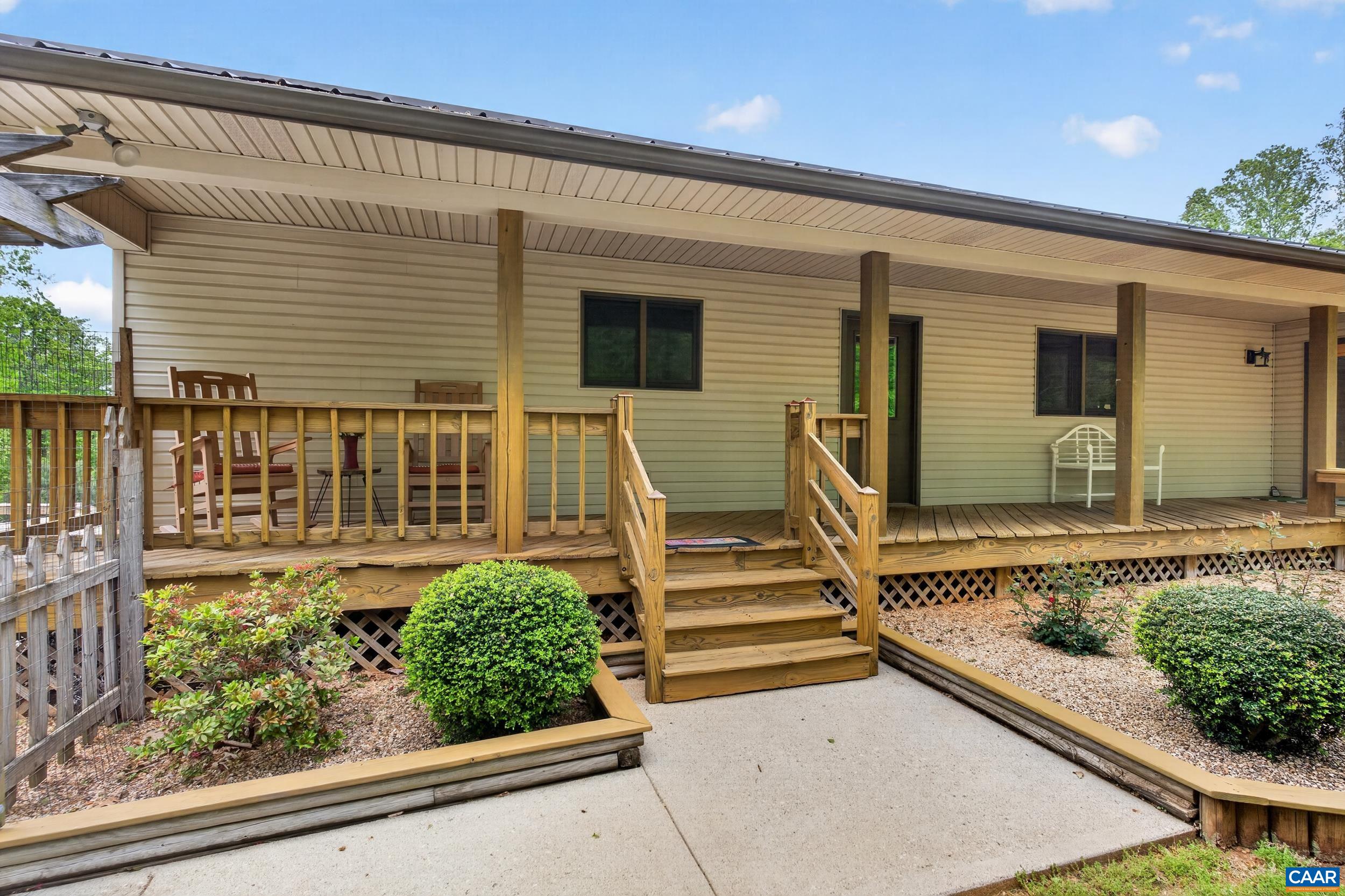 141 CRADON HILL LN, AMHERST, Virginia 24521, 3 Bedrooms Bedrooms, ,3 BathroomsBathrooms,Residential,141 CRADON HILL LN,676224 MLS # 676224