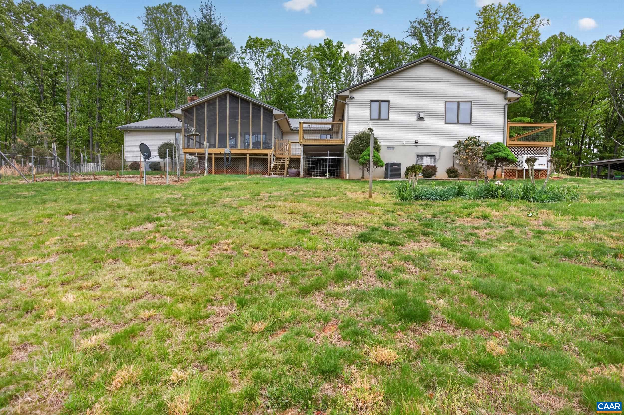 141 CRADON HILL LN, AMHERST, Virginia 24521, 3 Bedrooms Bedrooms, ,3 BathroomsBathrooms,Residential,141 CRADON HILL LN,676224 MLS # 676224