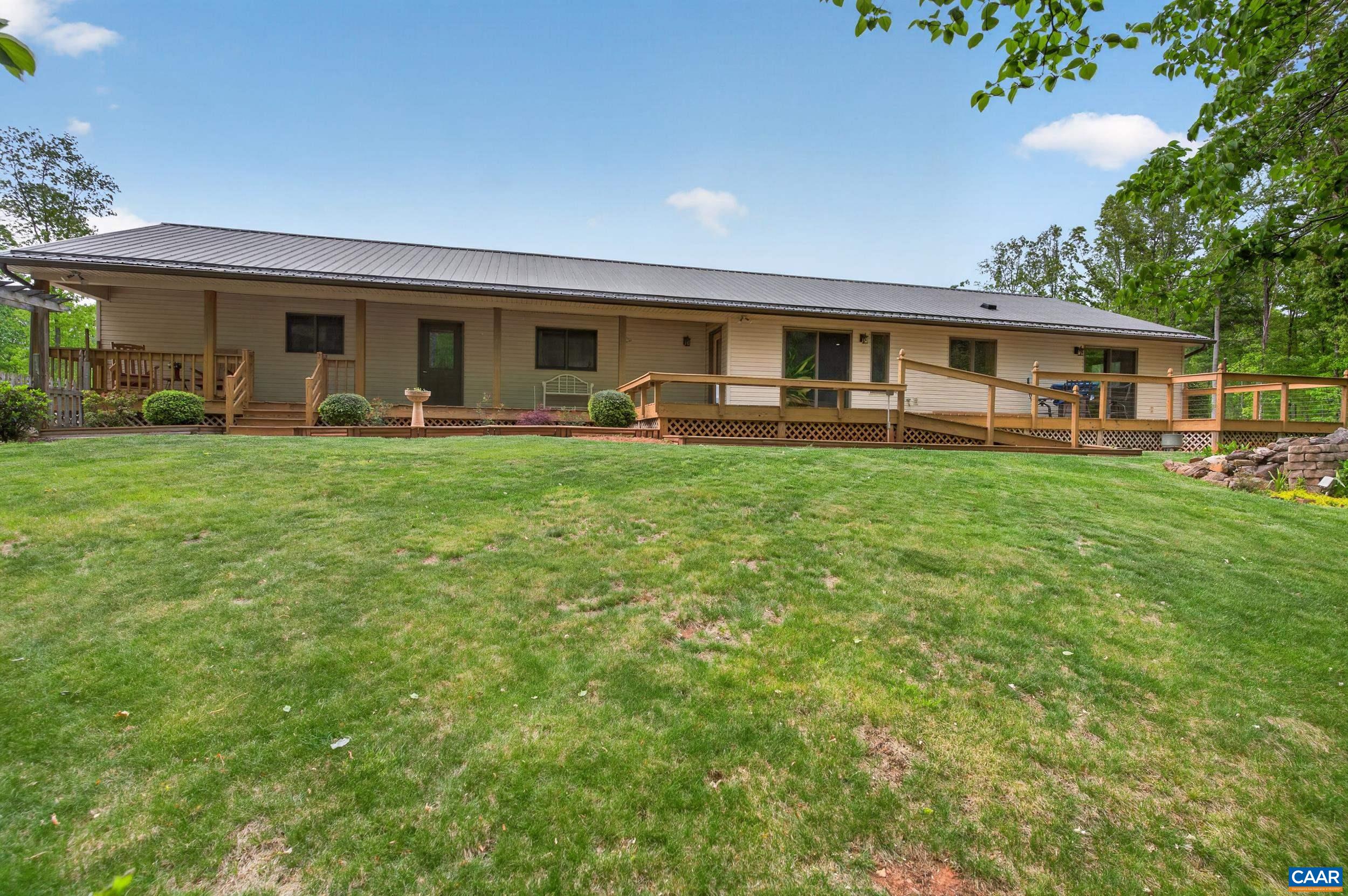 141 CRADON HILL LN, AMHERST, Virginia 24521, 3 Bedrooms Bedrooms, ,3 BathroomsBathrooms,Residential,141 CRADON HILL LN,676224 MLS # 676224