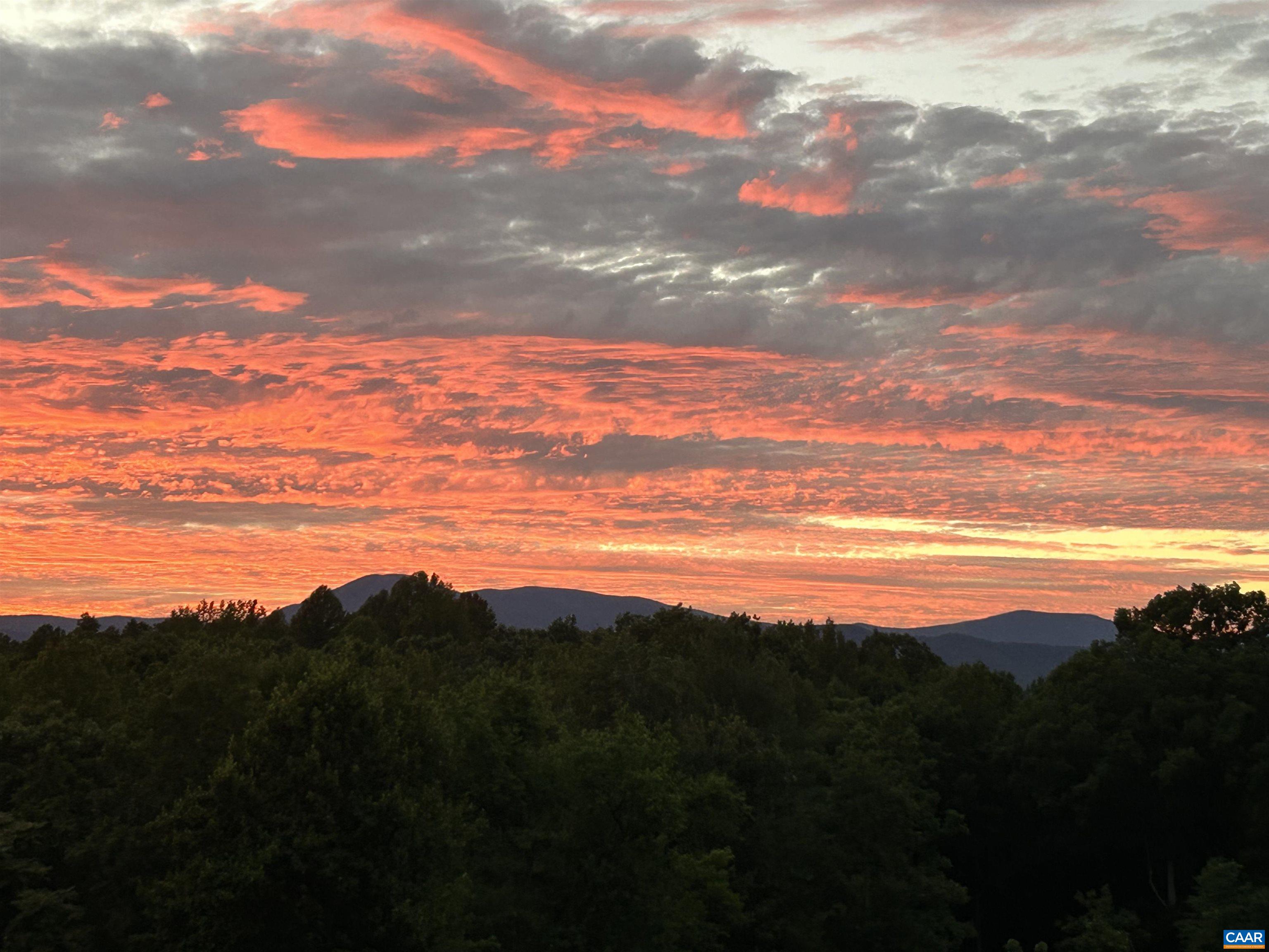 141 CRADON HILL LN, AMHERST, Virginia 24521, 3 Bedrooms Bedrooms, ,3 BathroomsBathrooms,Residential,141 CRADON HILL LN,676224 MLS # 676224