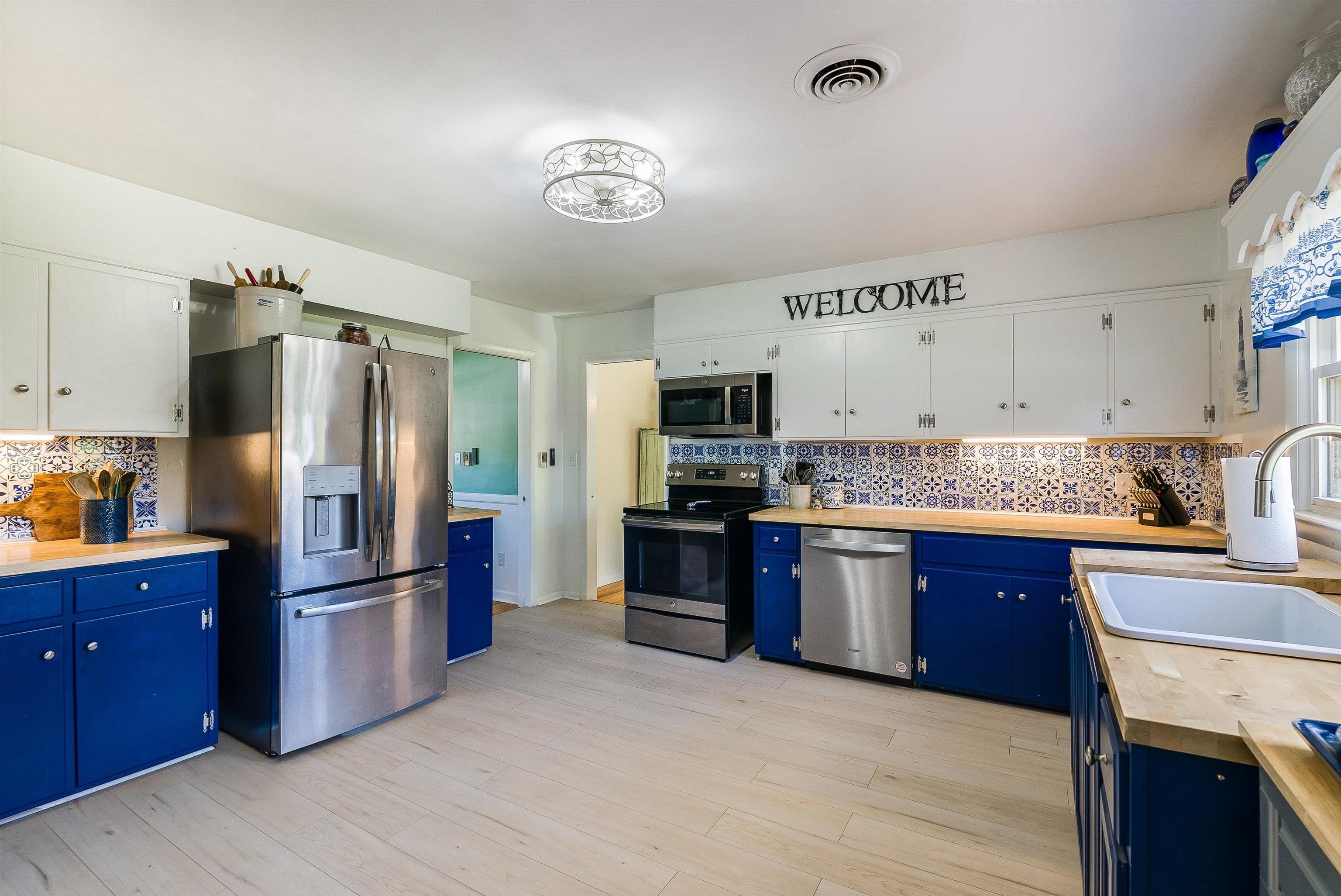 846 KENT RD, WAYNESBORO, Virginia 22980, 3 Bedrooms Bedrooms, ,2 BathroomsBathrooms,Residential,846 KENT RD,676226 MLS # 676226