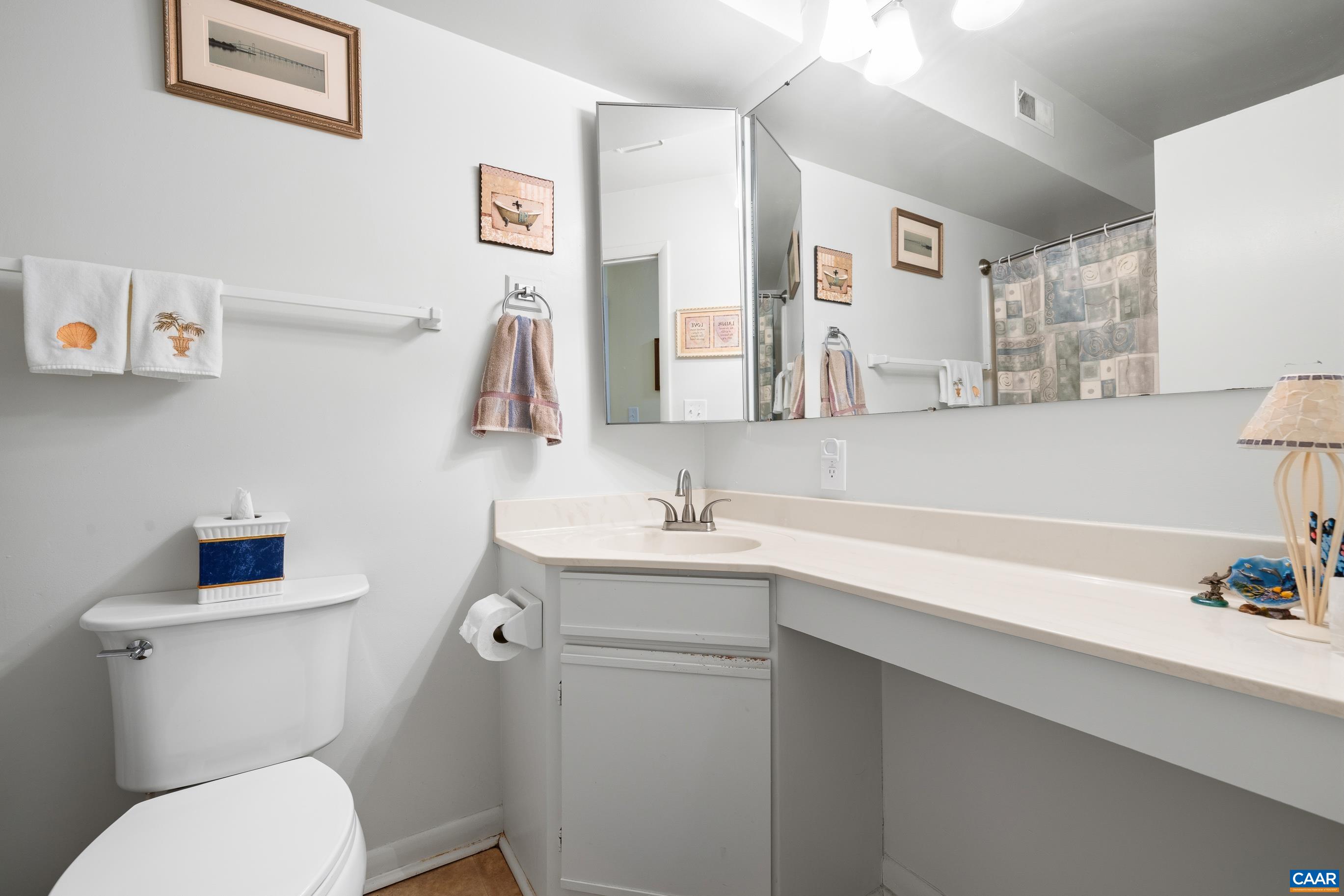 103 TURTLE CREEK RD, CHARLOTTESVILLE, Virginia 22901, 2 Bedrooms Bedrooms, ,2 BathroomsBathrooms,Residential,103 TURTLE CREEK RD,676227 MLS # 676227