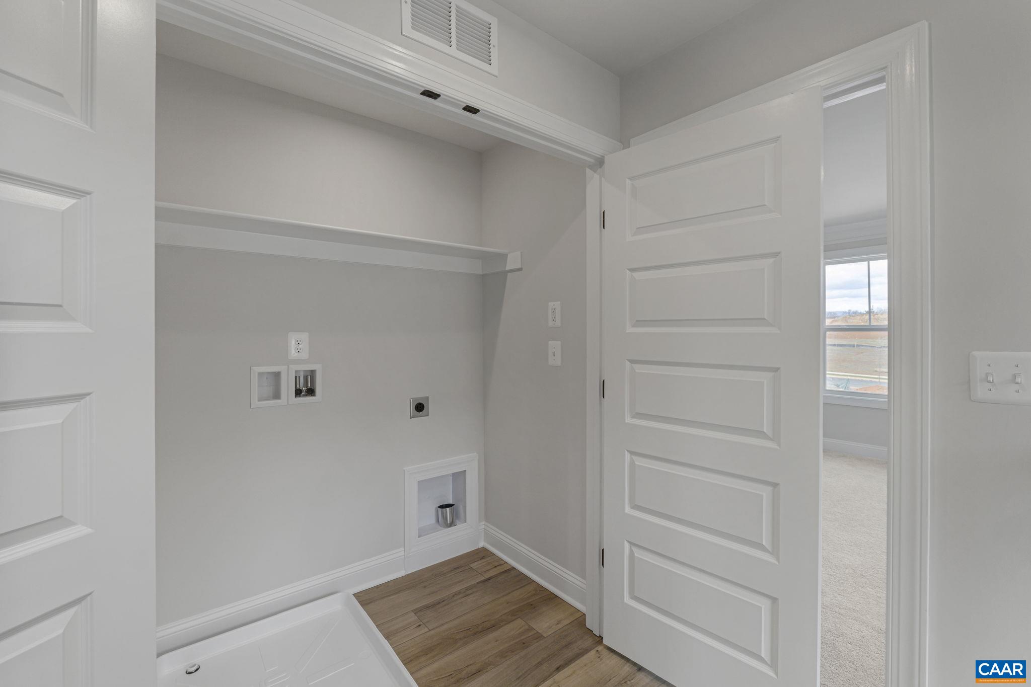 138 PARK RIDGE DR, CROZET, Virginia 22932, 4 Bedrooms Bedrooms, ,3 BathroomsBathrooms,Residential,The Poplar II - End Unit - Elevation G,138 PARK RIDGE DR,676228 MLS # 676228