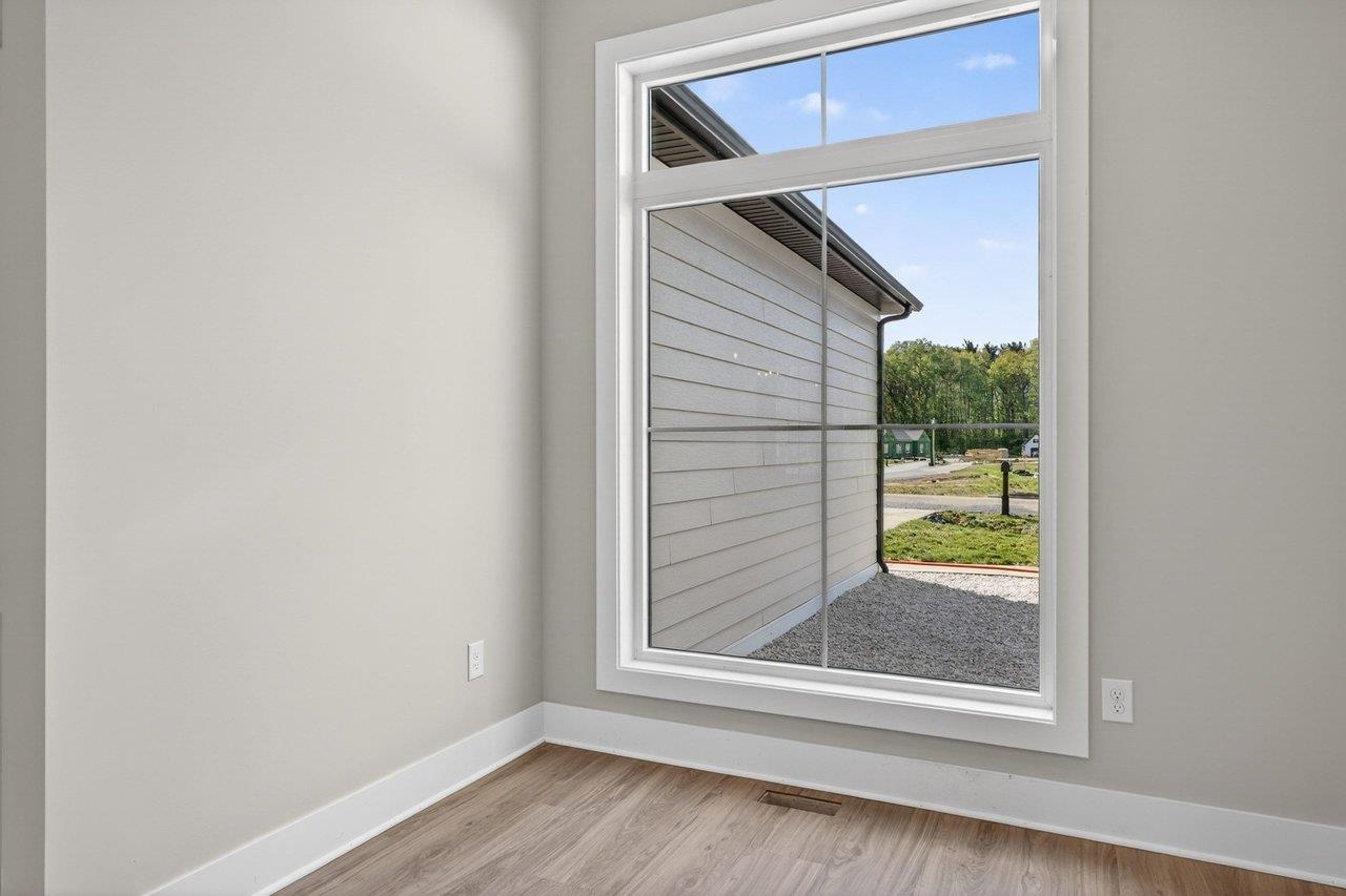 10310 DALMATIAN DR, MCGAHEYSVILLE, Virginia 22840, 4 Bedrooms Bedrooms, ,2 BathroomsBathrooms,Residential,10310 DALMATIAN DR,676230 MLS # 676230