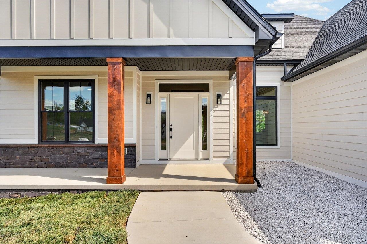 10310 DALMATIAN DR, MCGAHEYSVILLE, Virginia 22840, 4 Bedrooms Bedrooms, ,2 BathroomsBathrooms,Residential,10310 DALMATIAN DR,676230 MLS # 676230