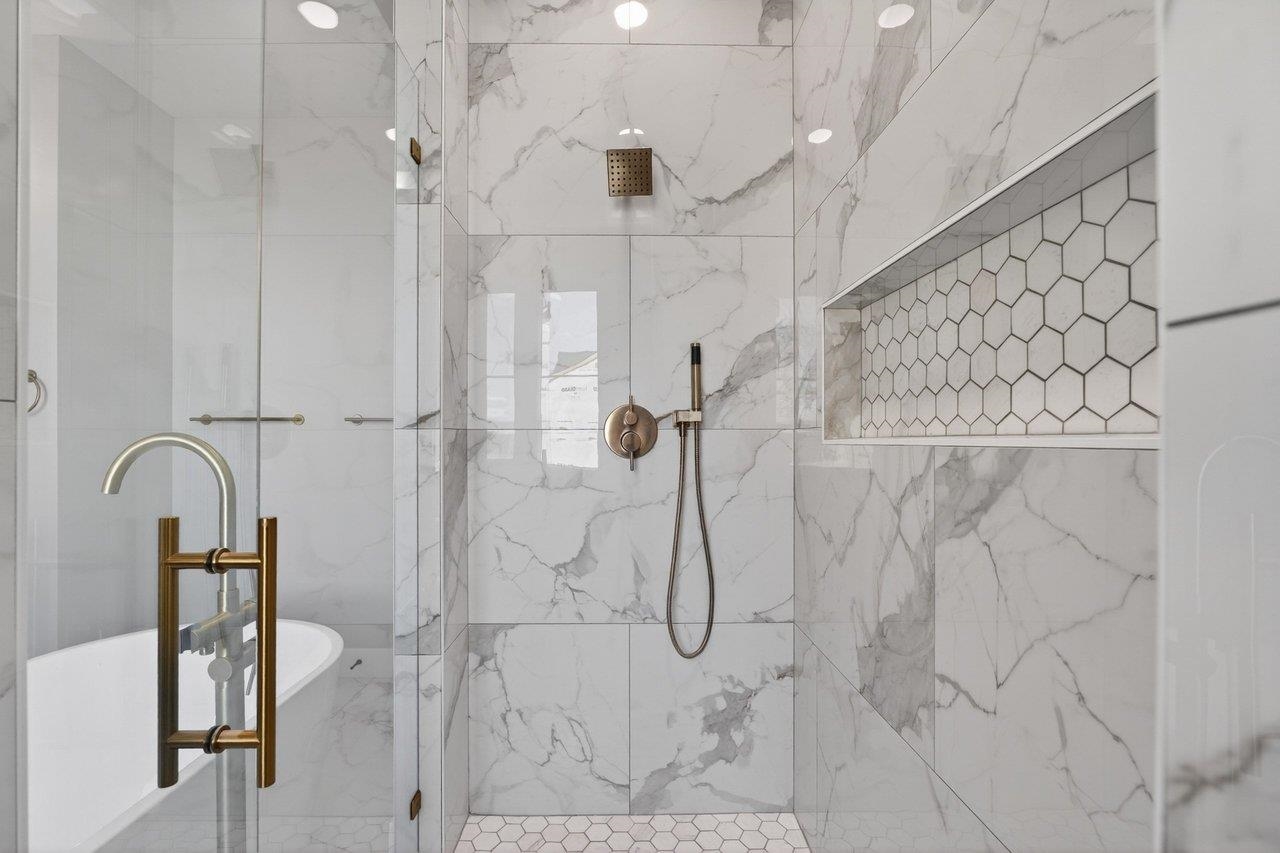 10310 DALMATIAN DR, MCGAHEYSVILLE, Virginia 22840, 4 Bedrooms Bedrooms, ,2 BathroomsBathrooms,Residential,10310 DALMATIAN DR,676230 MLS # 676230