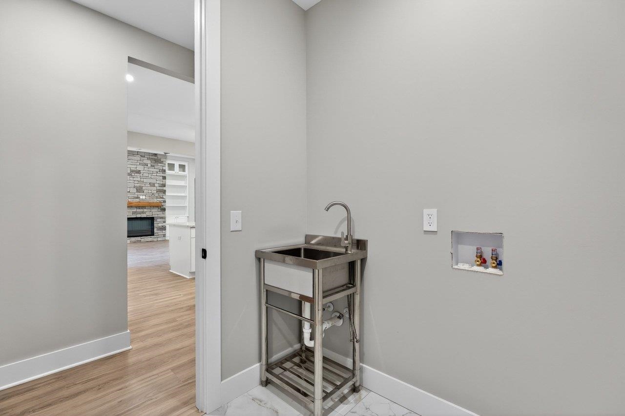 10310 DALMATIAN DR, MCGAHEYSVILLE, Virginia 22840, 4 Bedrooms Bedrooms, ,2 BathroomsBathrooms,Residential,10310 DALMATIAN DR,676230 MLS # 676230