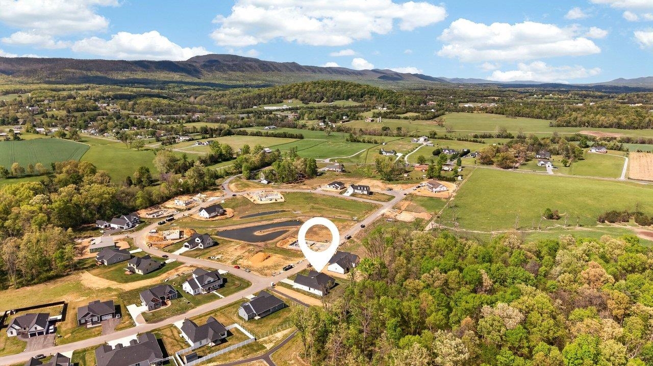 10310 DALMATIAN DR, MCGAHEYSVILLE, Virginia 22840, 4 Bedrooms Bedrooms, ,2 BathroomsBathrooms,Residential,10310 DALMATIAN DR,676230 MLS # 676230