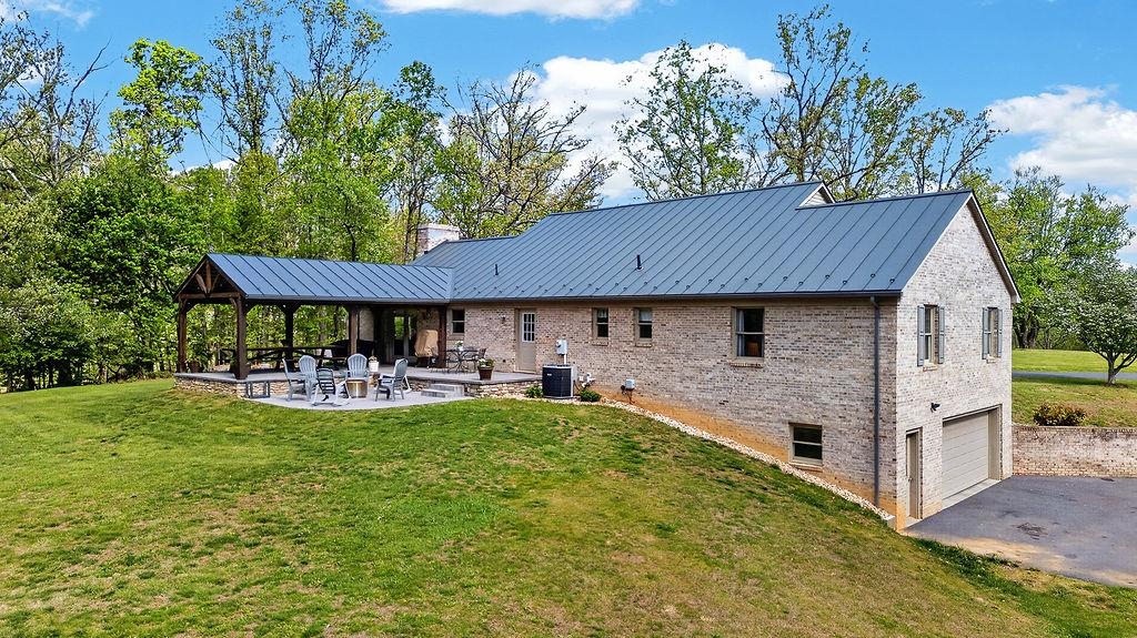 576 VINEGAR HILL RD, CHURCHVILLE, Virginia 24421, 3 Bedrooms Bedrooms, ,2 BathroomsBathrooms,Residential,576 VINEGAR HILL RD,676234 MLS # 676234