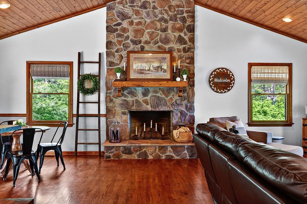 576 VINEGAR HILL RD, CHURCHVILLE, Virginia 24421, 3 Bedrooms Bedrooms, ,2 BathroomsBathrooms,Residential,576 VINEGAR HILL RD,676234 MLS # 676234