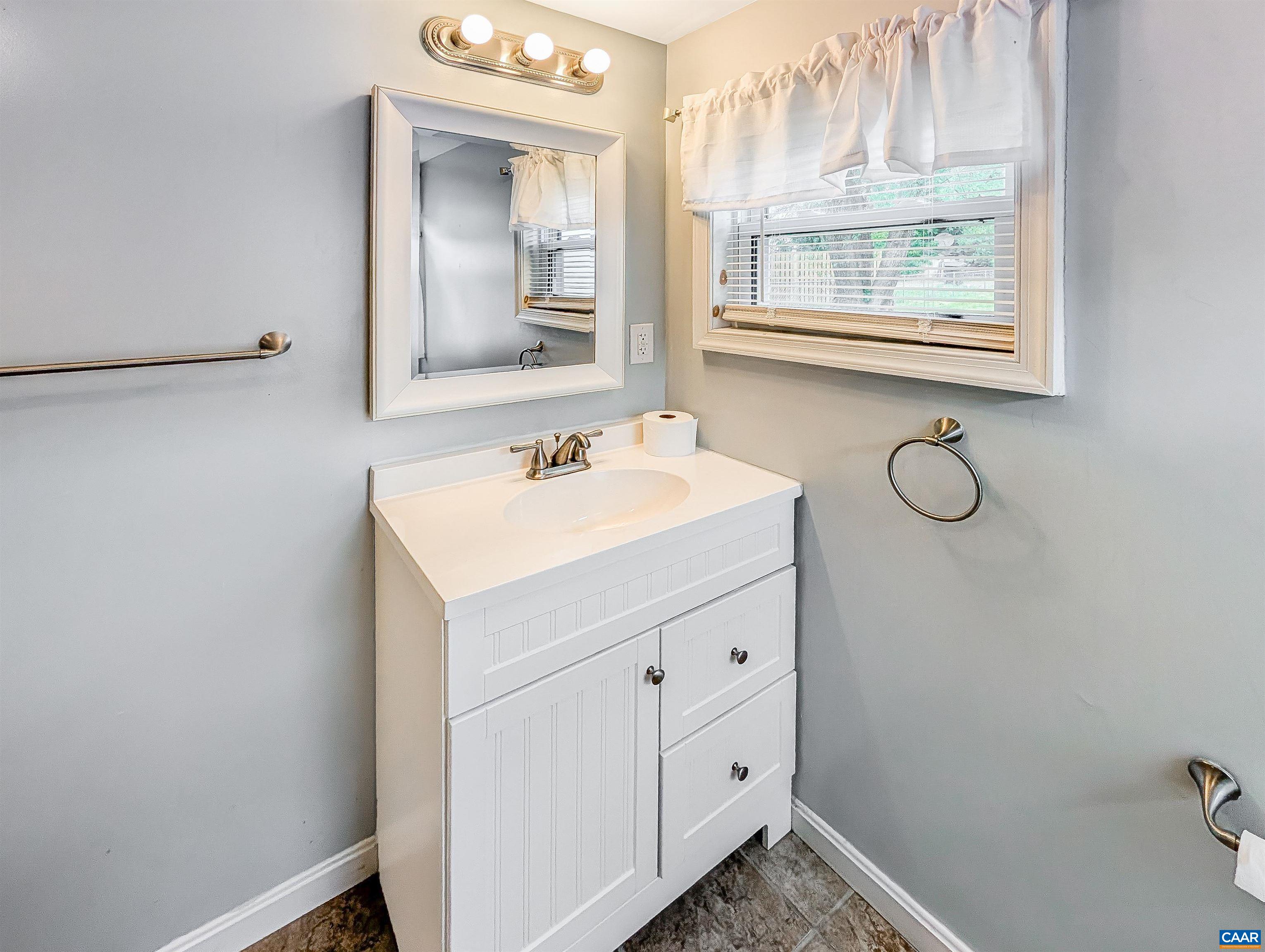 944 N FOREST AVE, WAYNESBORO, Virginia 22980, 3 Bedrooms Bedrooms, ,1 BathroomBathrooms,Residential,944 N FOREST AVE,676238 MLS # 676238