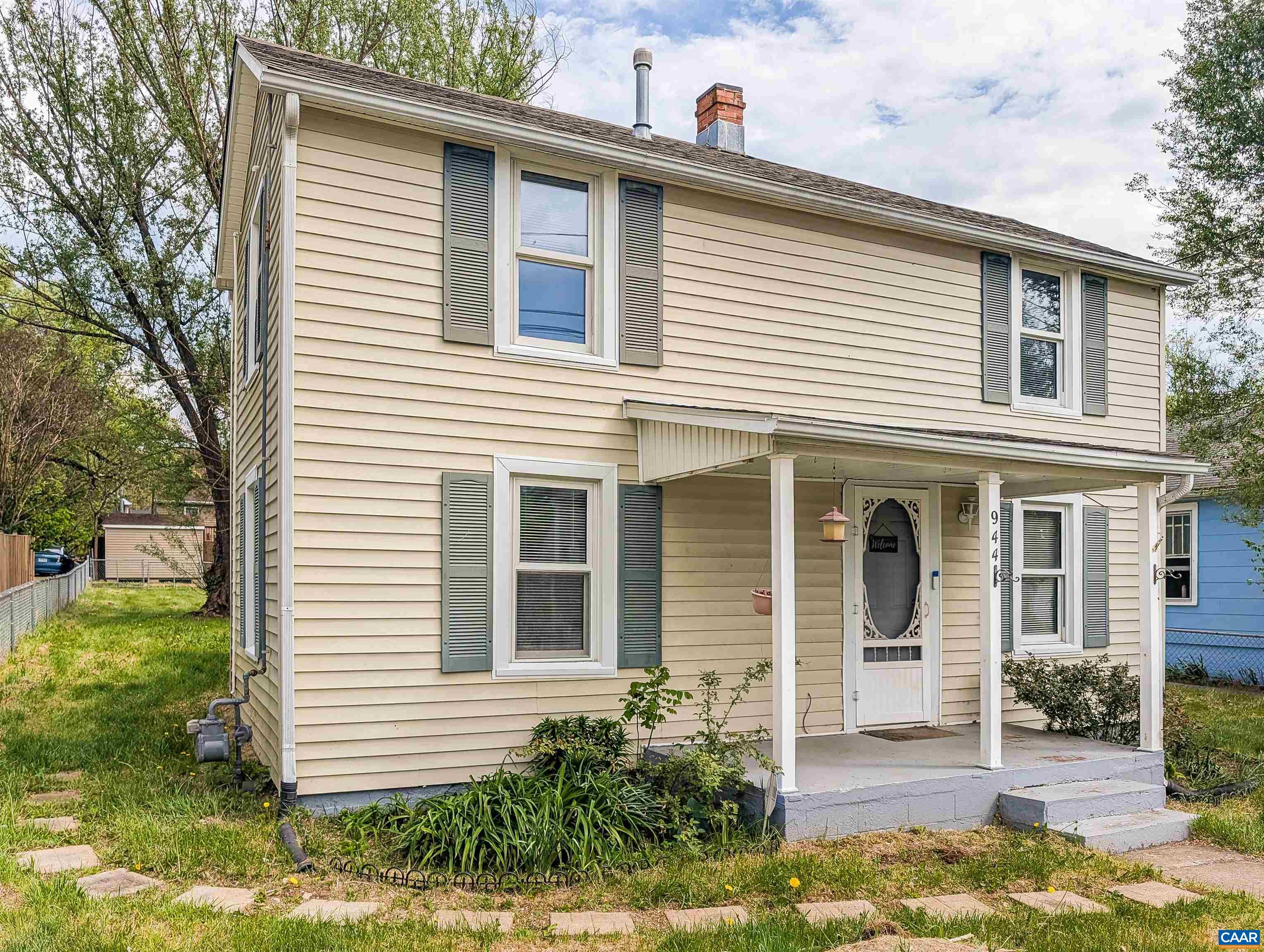 944 N FOREST AVE, WAYNESBORO, Virginia 22980, 3 Bedrooms Bedrooms, ,1 BathroomBathrooms,Residential,944 N FOREST AVE,676238 MLS # 676238