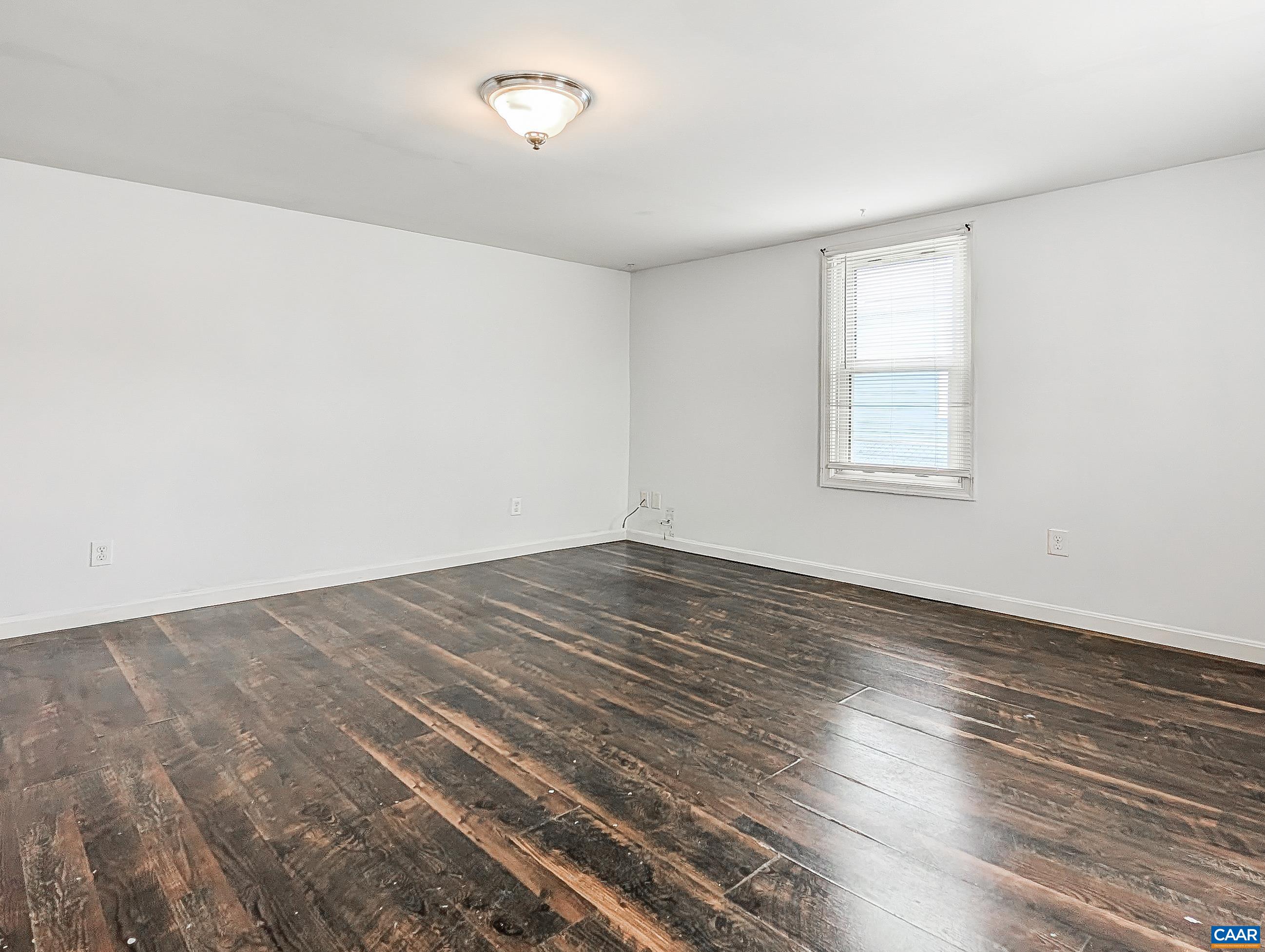 944 N FOREST AVE, WAYNESBORO, Virginia 22980, 3 Bedrooms Bedrooms, ,1 BathroomBathrooms,Residential,944 N FOREST AVE,676238 MLS # 676238