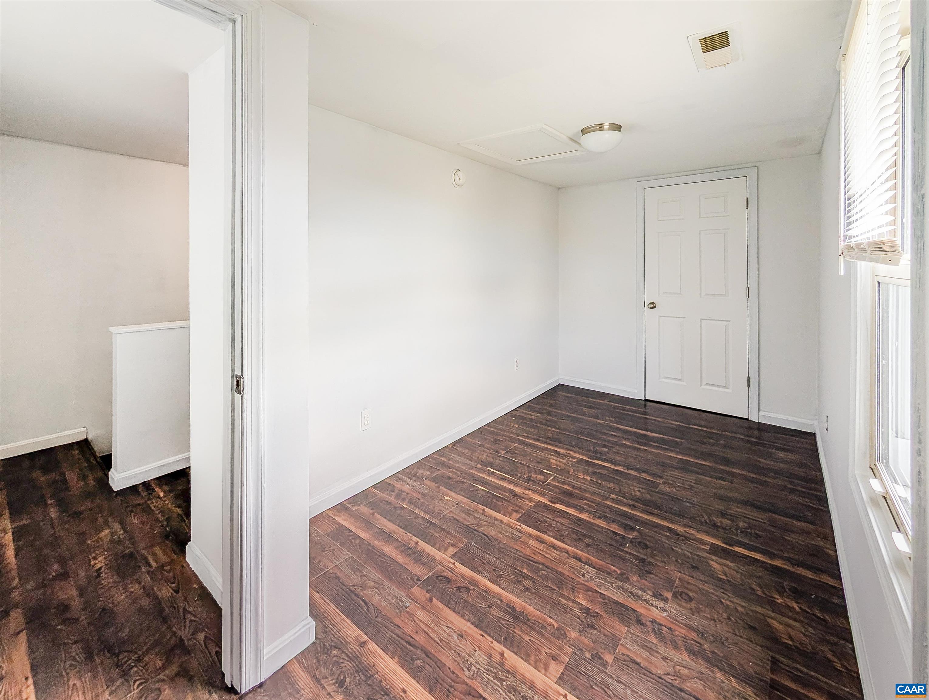 944 N FOREST AVE, WAYNESBORO, Virginia 22980, 3 Bedrooms Bedrooms, ,1 BathroomBathrooms,Residential,944 N FOREST AVE,676238 MLS # 676238