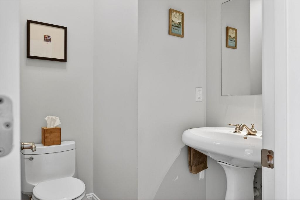 159 WINDSOR DR, FISHERSVILLE, Virginia 22939, 4 Bedrooms Bedrooms, ,2 BathroomsBathrooms,Residential,159 WINDSOR DR,676239 MLS # 676239